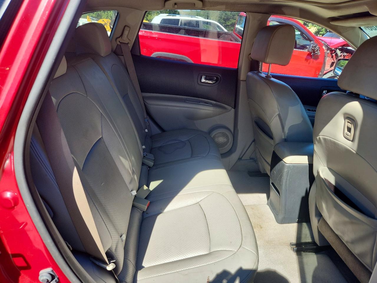 2012 Nissan Rogue S Red vin: JN8AS5MV2CW396696