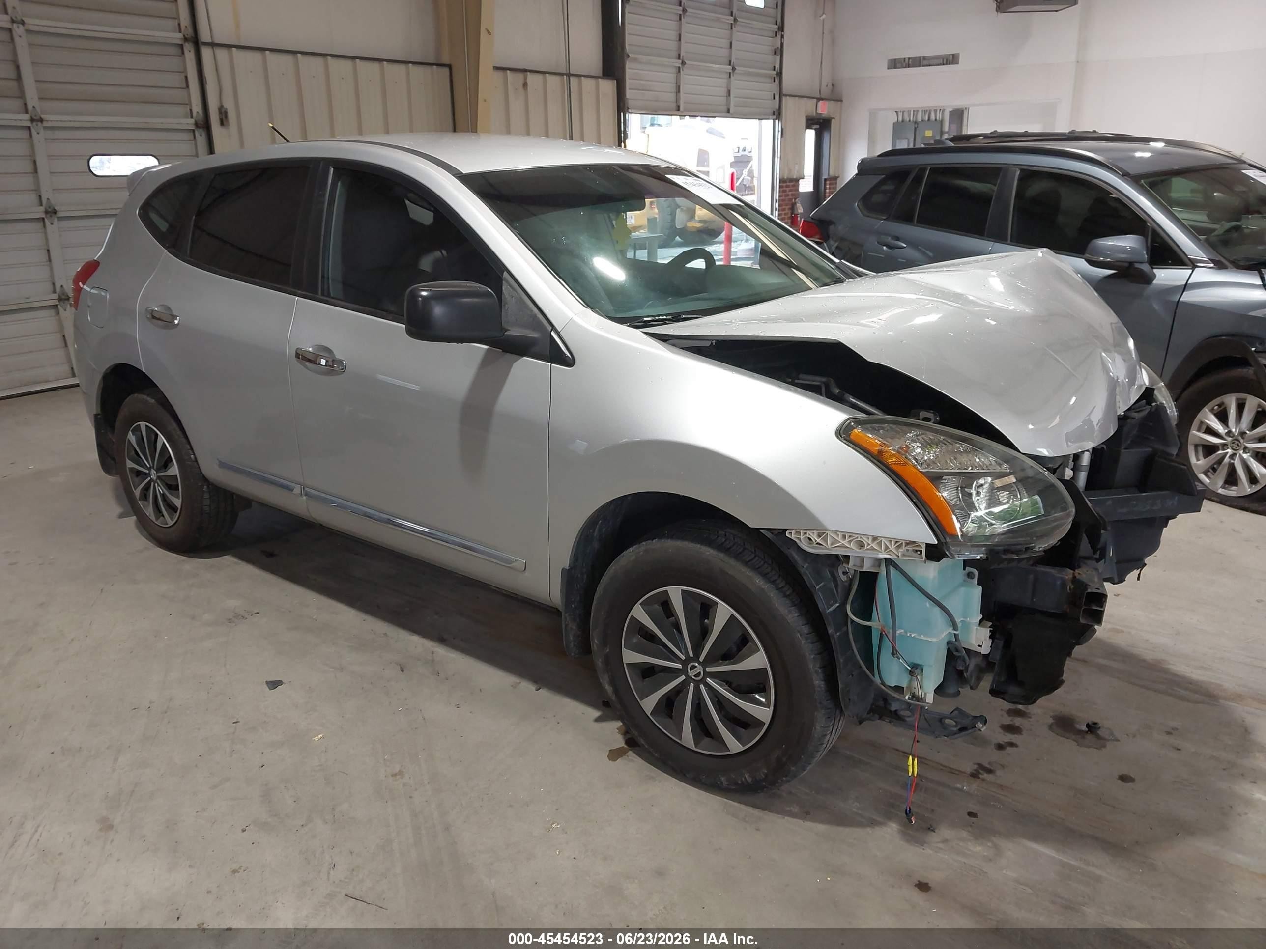 2012 Nissan Rogue S Silver vin: JN8AS5MV2CW405803