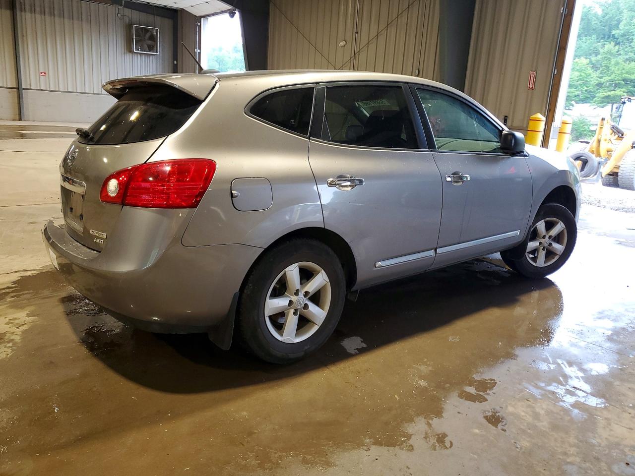 2012 Nissan Rogue S Silver vin: JN8AS5MV2CW421547