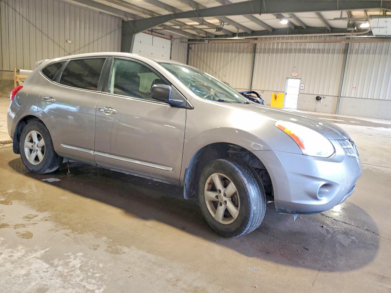 2012 Nissan Rogue S Silver vin: JN8AS5MV2CW421547