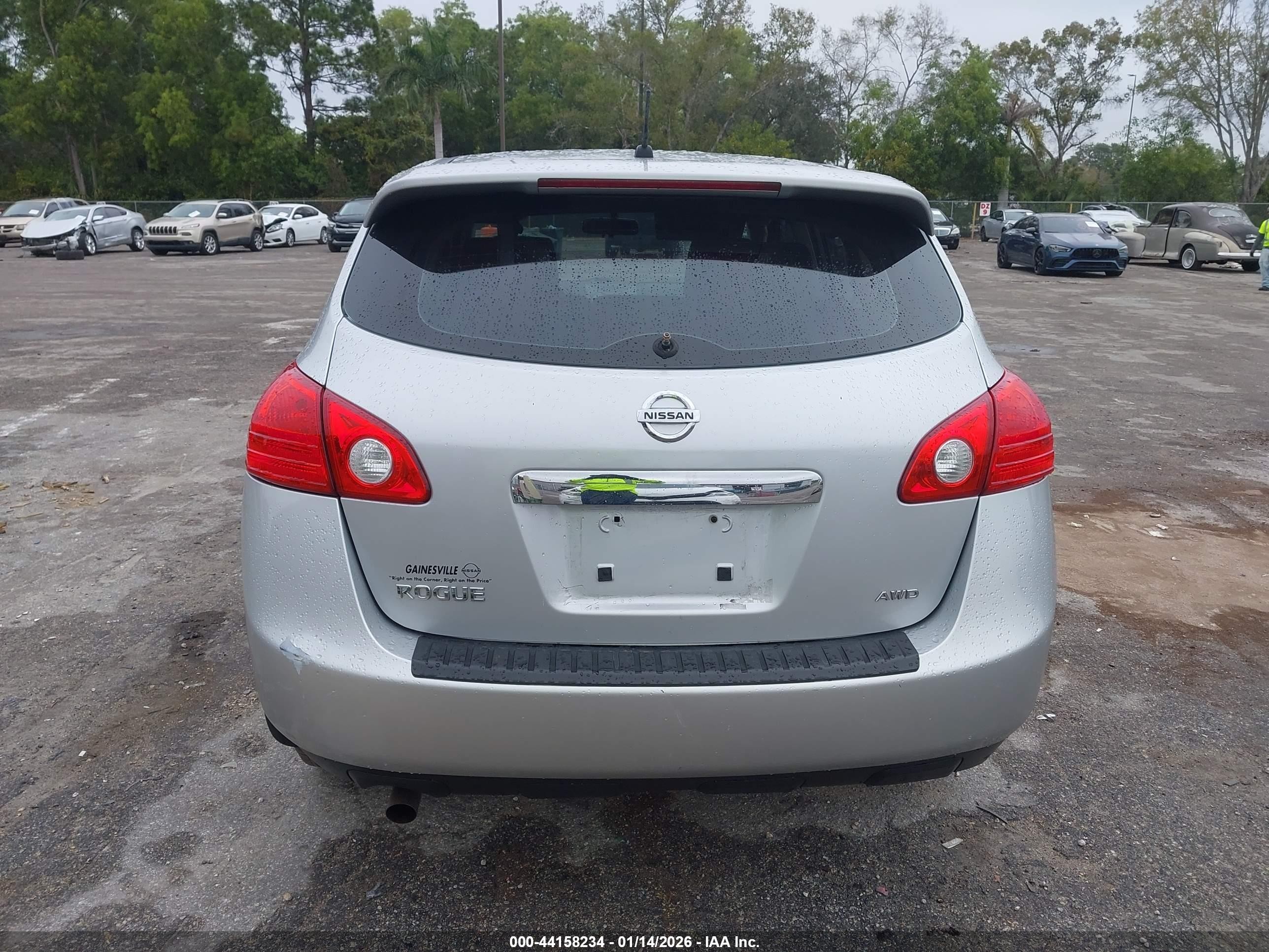 2012 Nissan Rogue S Silver vin: JN8AS5MV2CW712694
