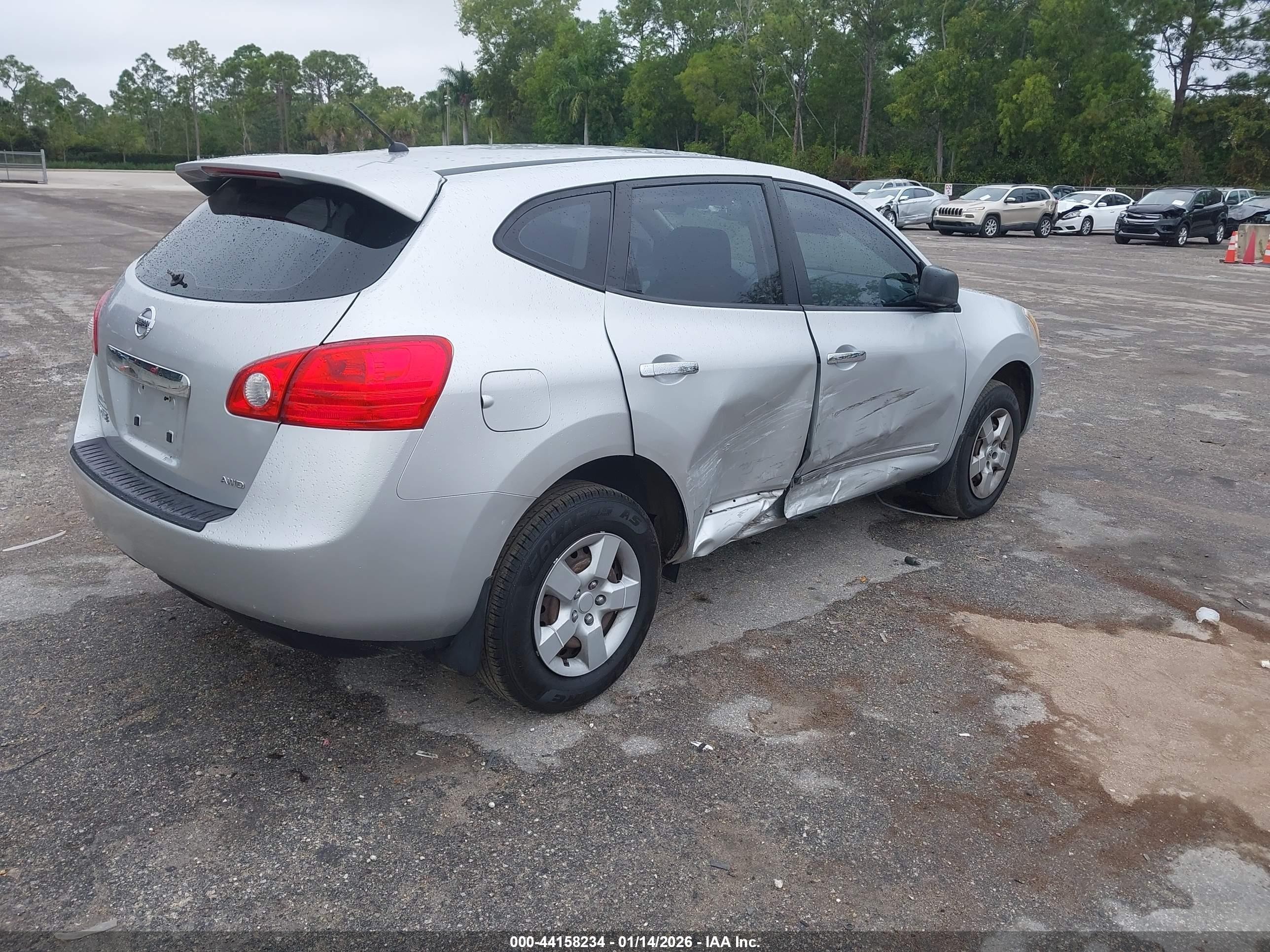 2012 Nissan Rogue S Silver vin: JN8AS5MV2CW712694