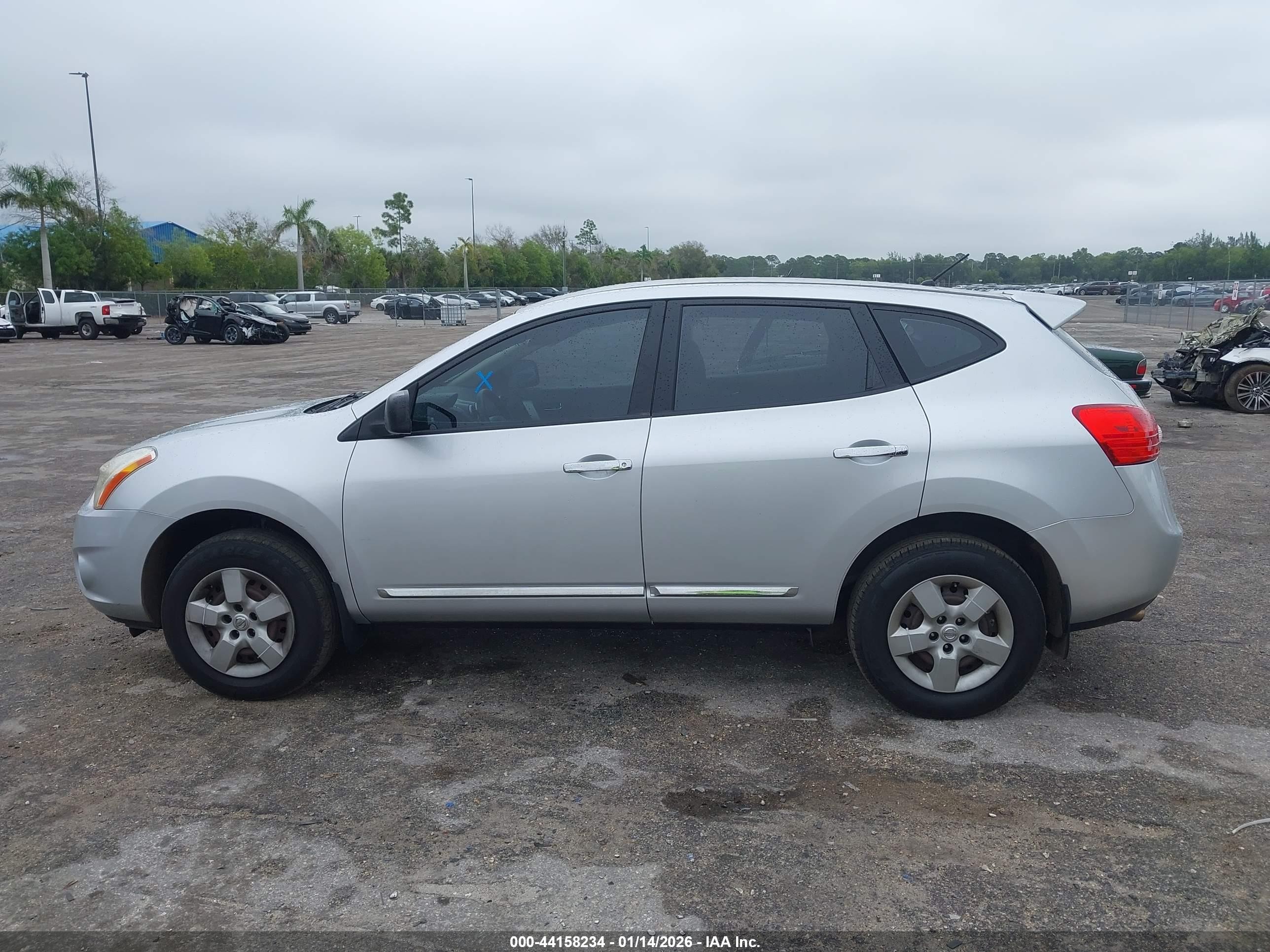 2012 Nissan Rogue S Silver vin: JN8AS5MV2CW712694