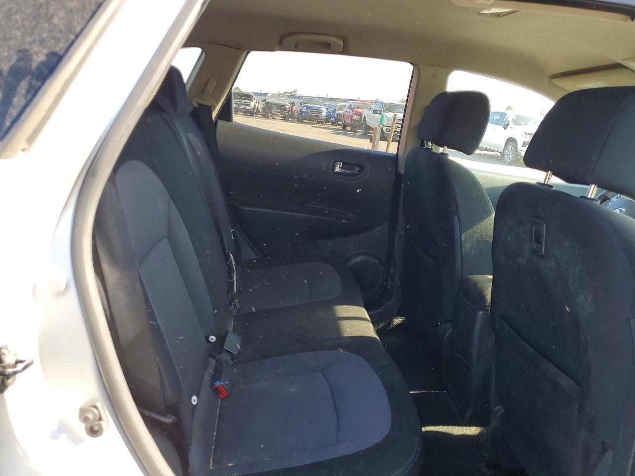 2012 Nissan Rogue S Silver vin: JN8AS5MV2CW713263