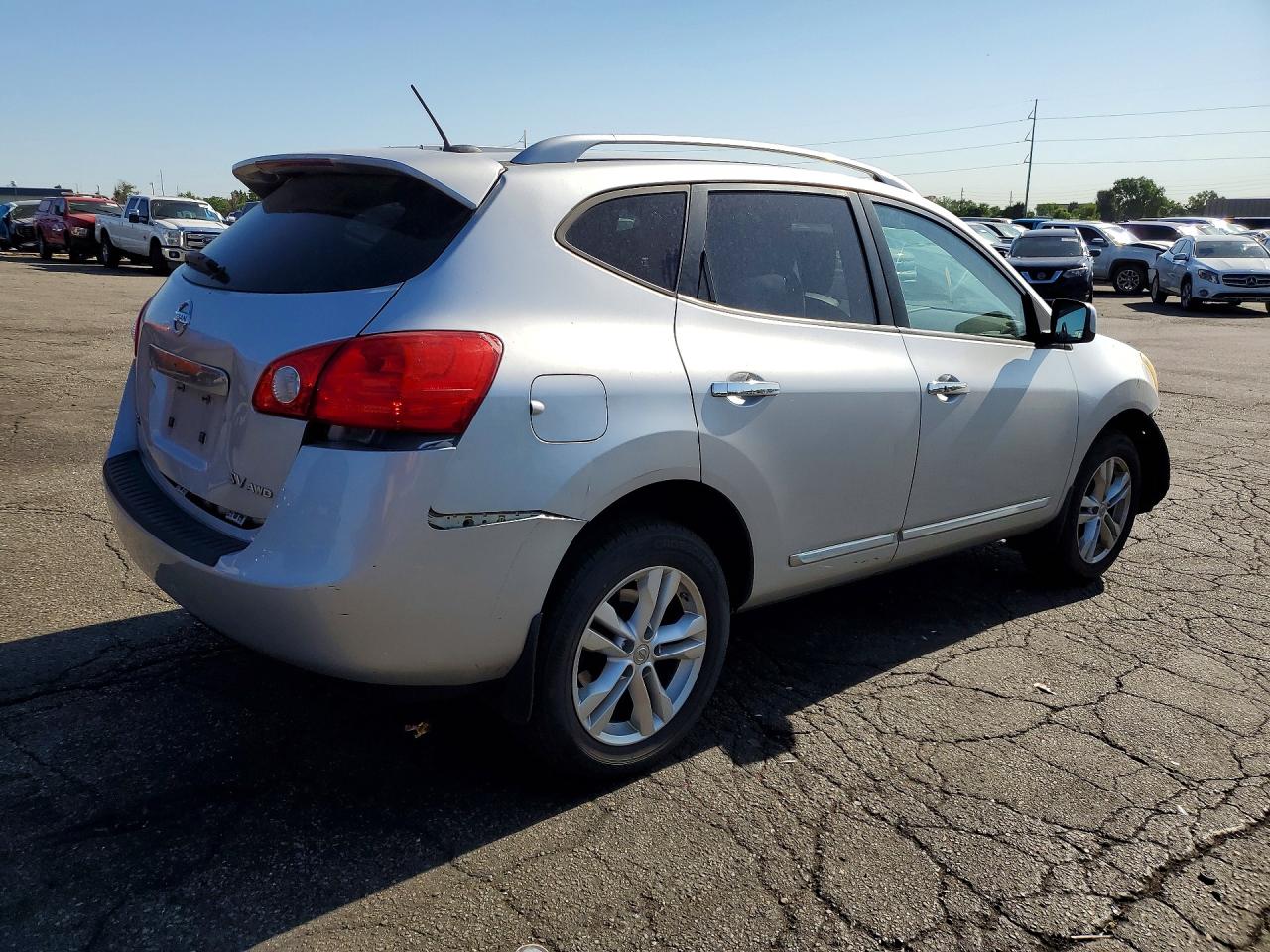 2012 Nissan Rogue S Silver vin: JN8AS5MV2CW713263