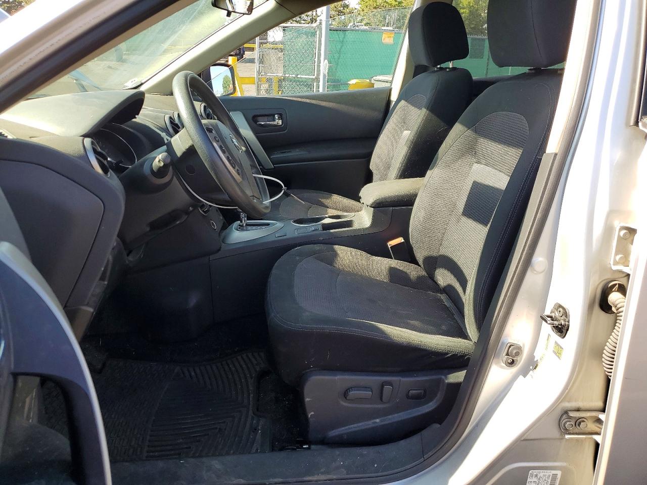 2012 Nissan Rogue S Silver vin: JN8AS5MV2CW713263
