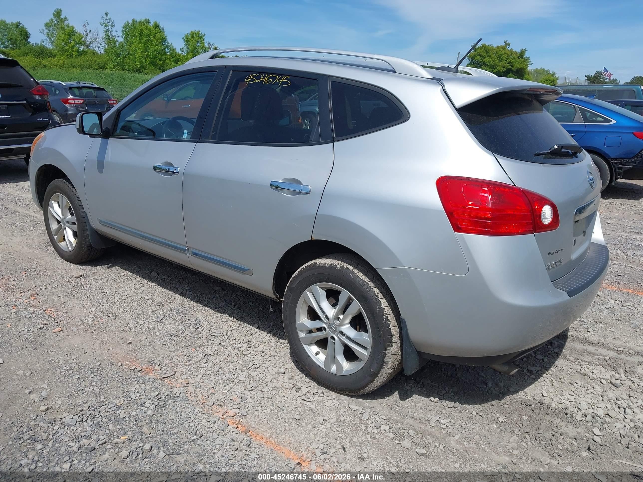 2012 Nissan Rogue Sv Silver vin: JN8AS5MV2CW717734