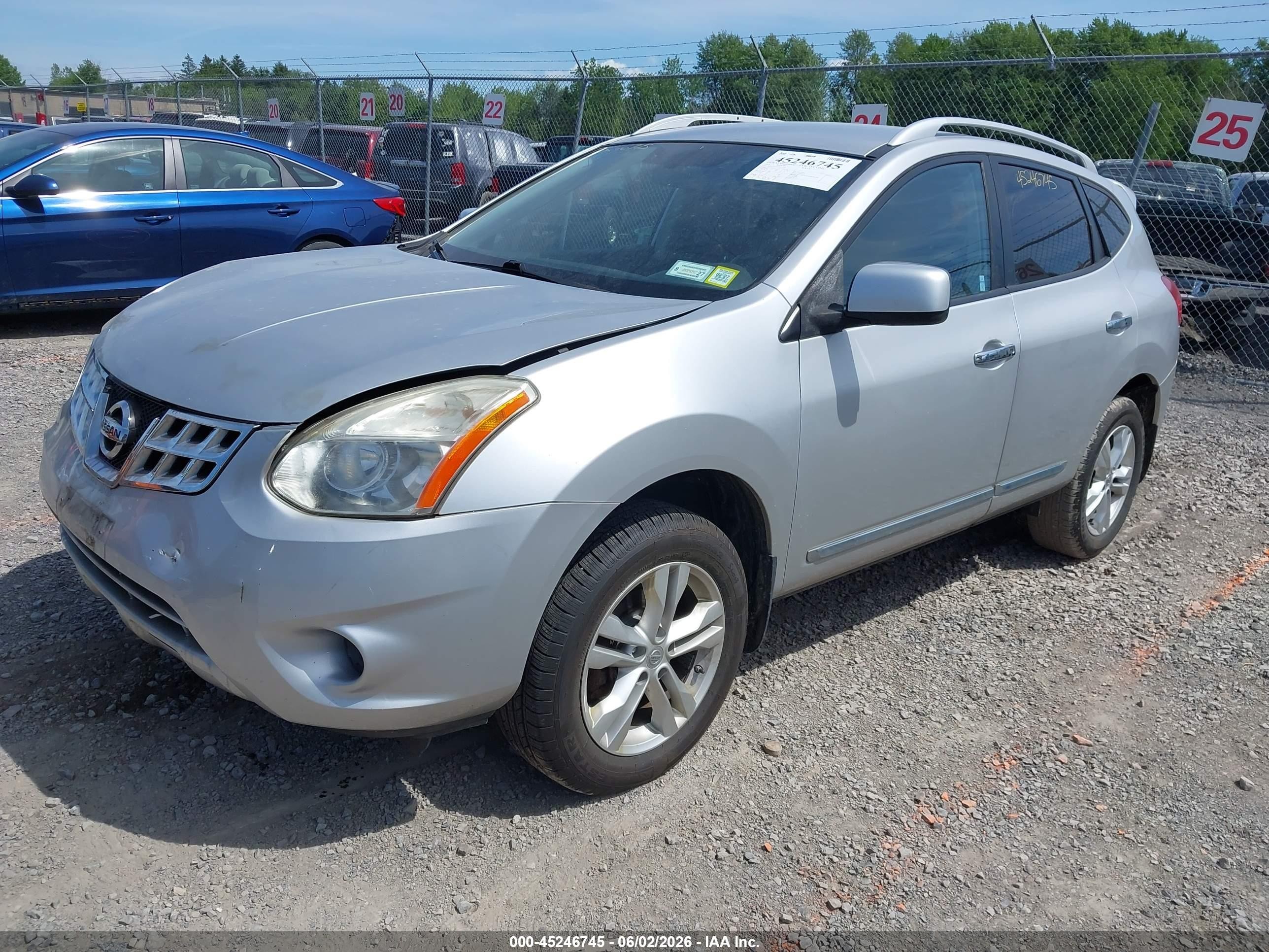 2012 Nissan Rogue Sv Silver vin: JN8AS5MV2CW717734