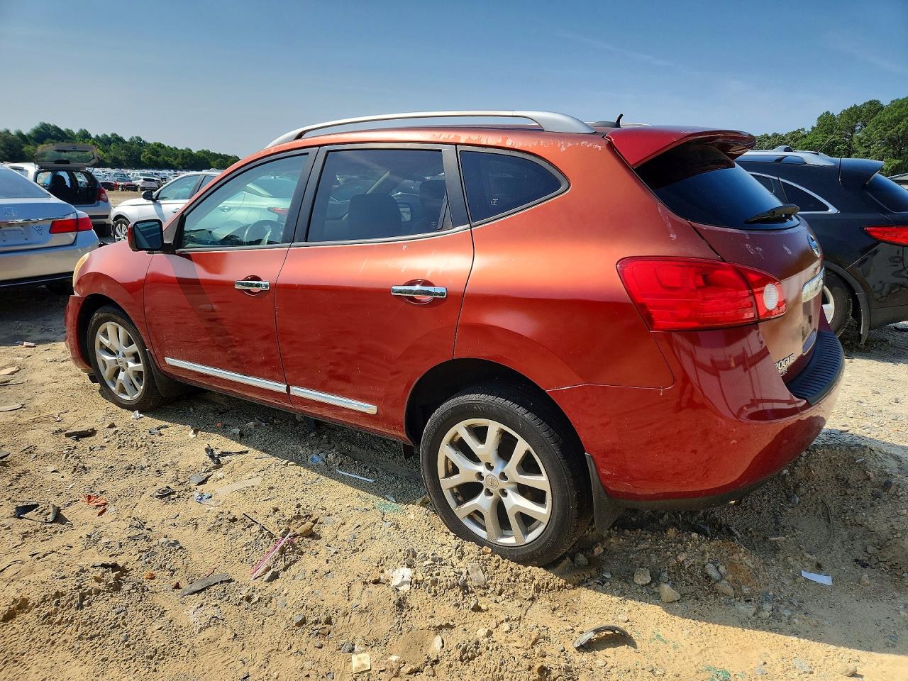 2013 Nissan Rogue S Red vin: JN8AS5MV2DW103719