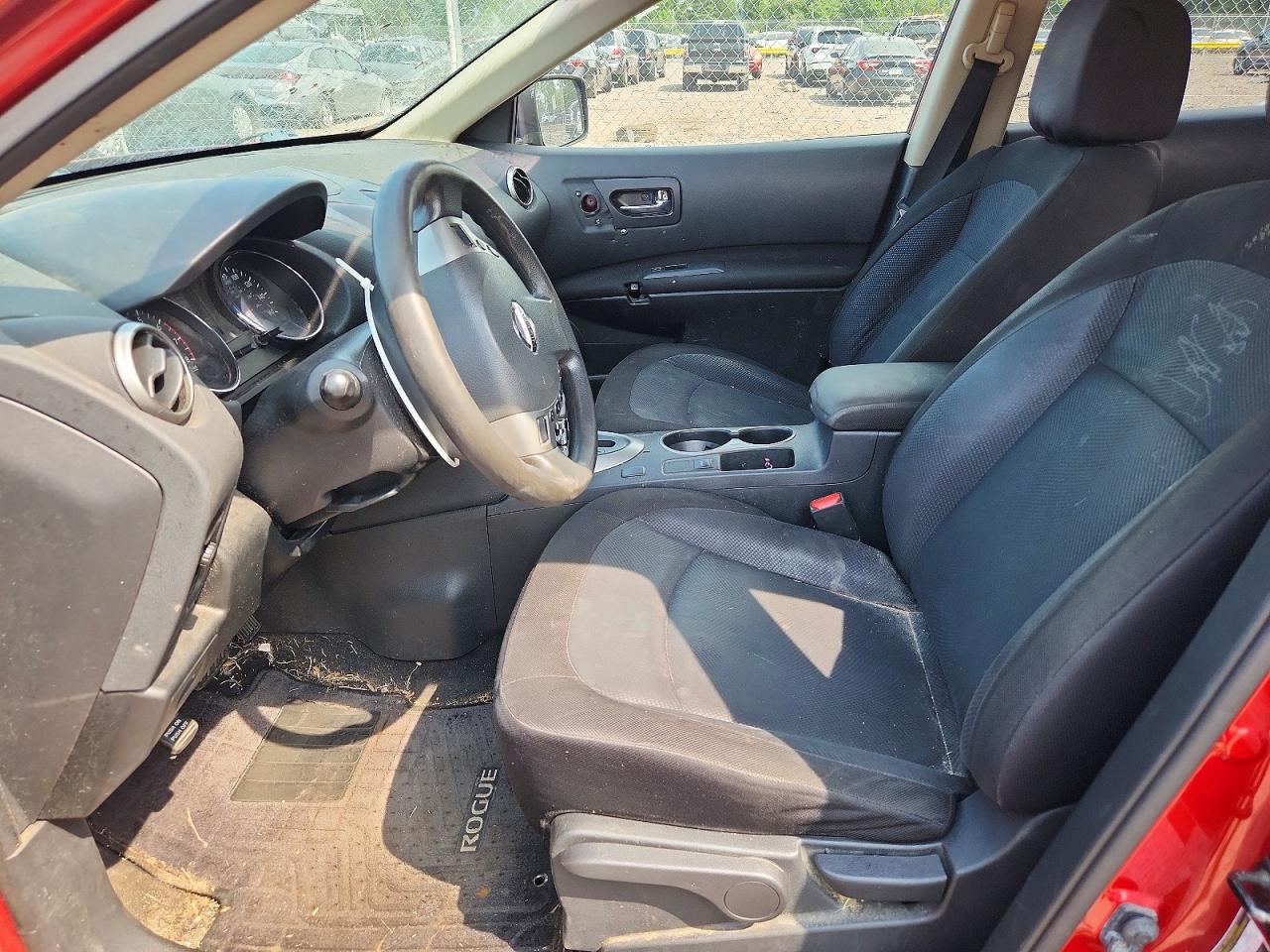 2013 Nissan Rogue S Red vin: JN8AS5MV2DW125364