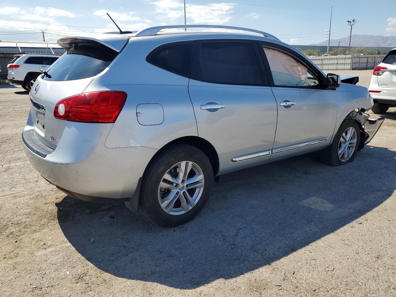 2013 Nissan Rogue S Серебряный vin: JN8AS5MV2DW125395