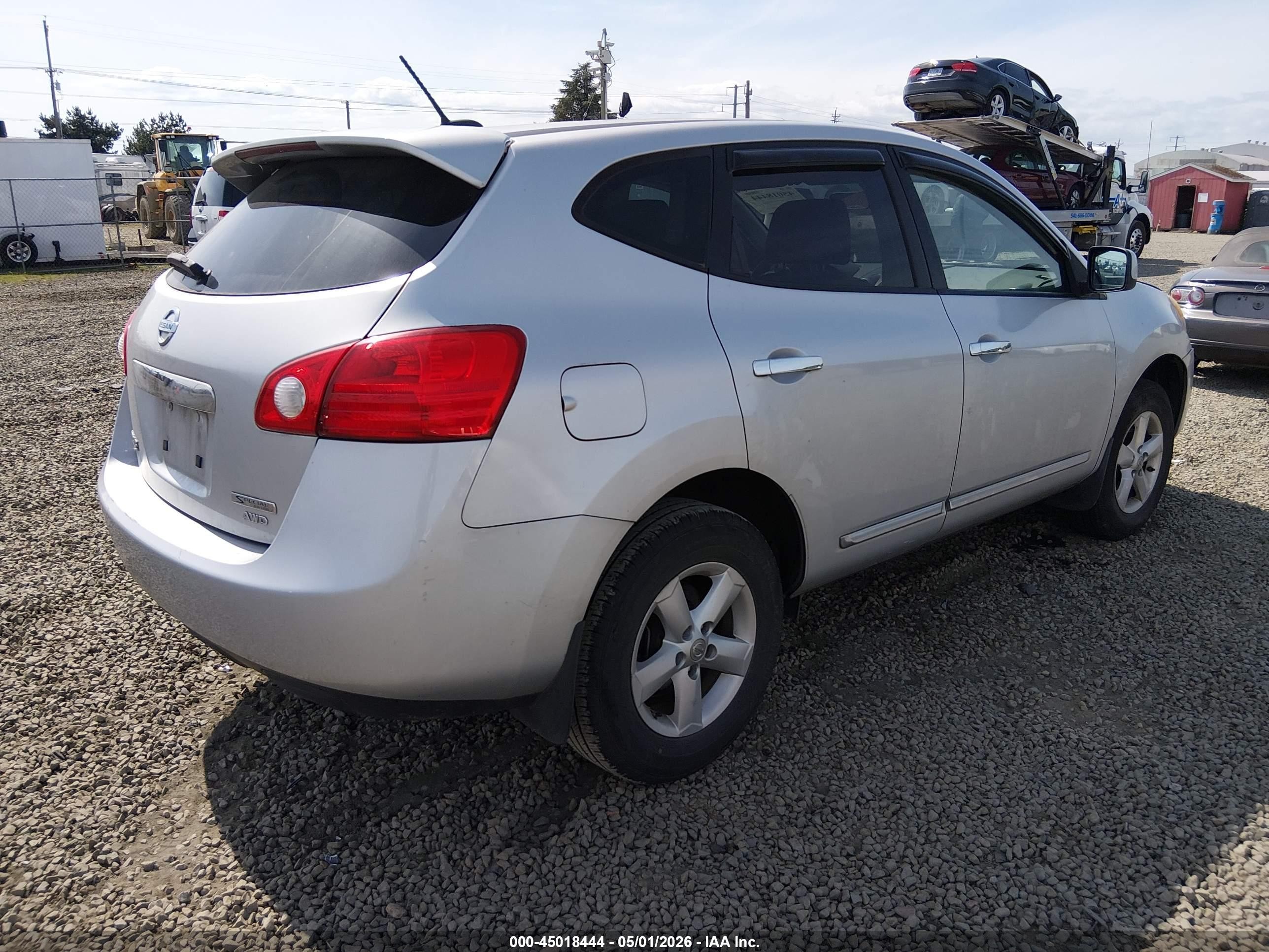 2013 Nissan Rogue S Silver vin: JN8AS5MV2DW132587