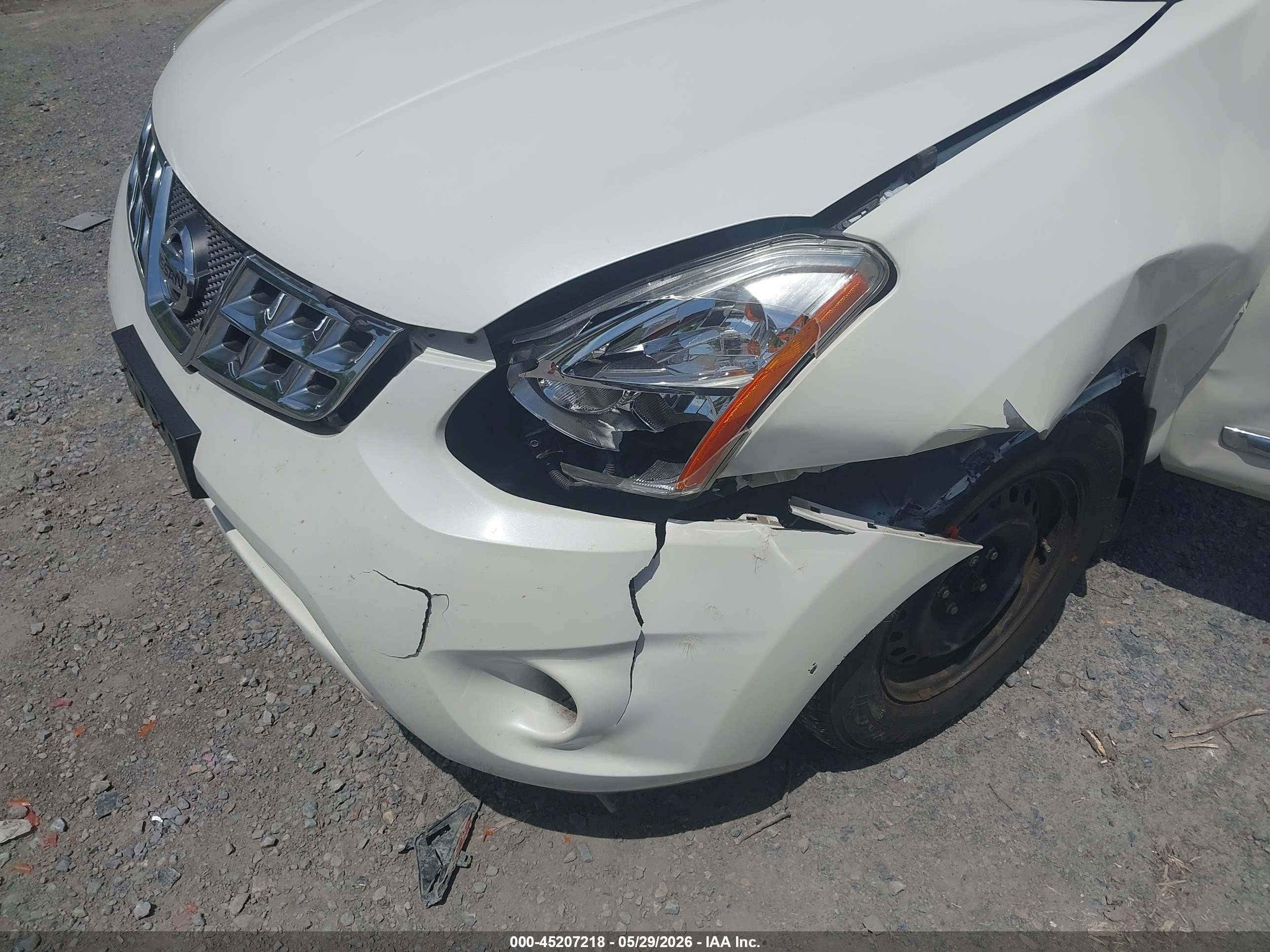 2013 Nissan Rogue S White vin: JN8AS5MV2DW133397