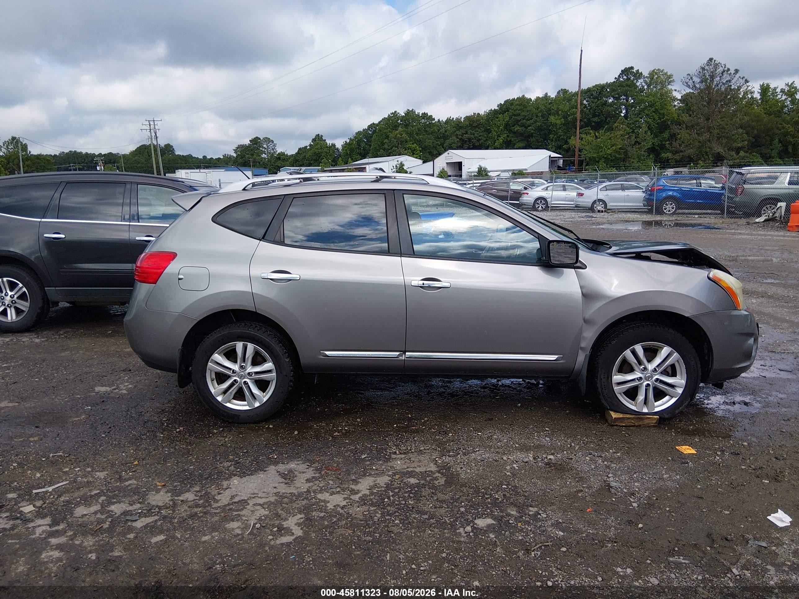 2013 Nissan Rogue Sv Серый vin: JN8AS5MV2DW136302