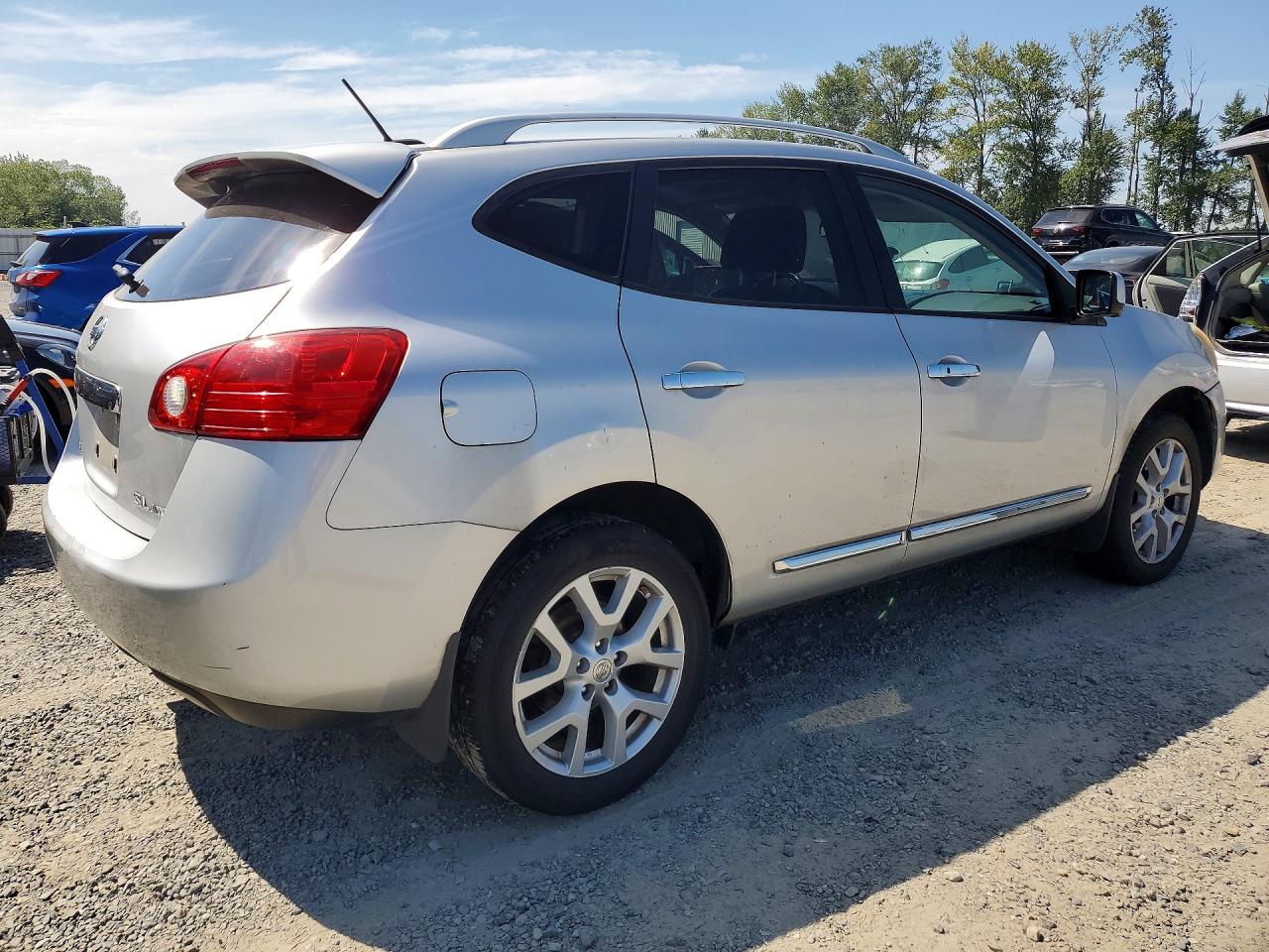 2013 Nissan Rogue S Silver vin: JN8AS5MV2DW613004