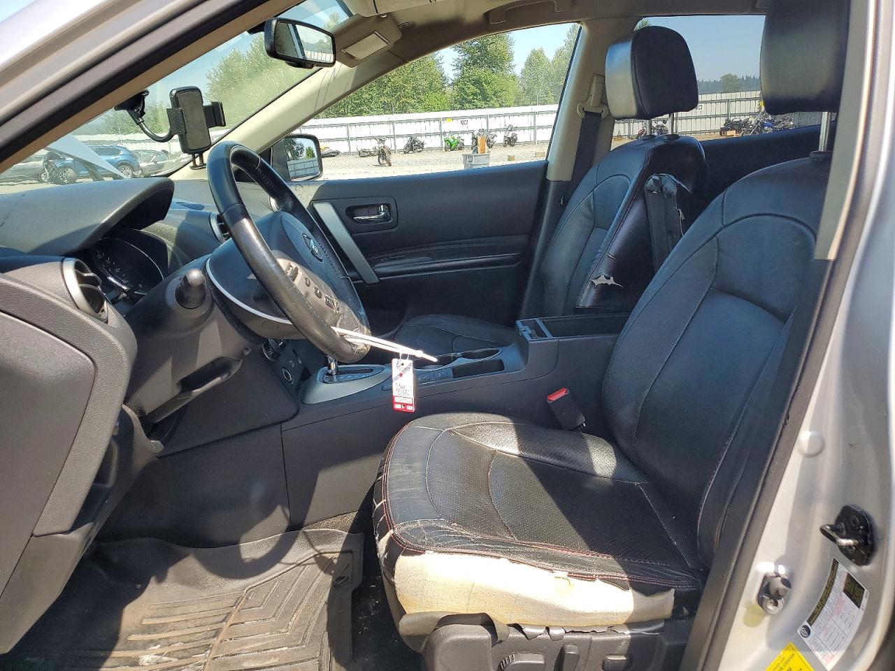 2013 Nissan Rogue S Silver vin: JN8AS5MV2DW613004