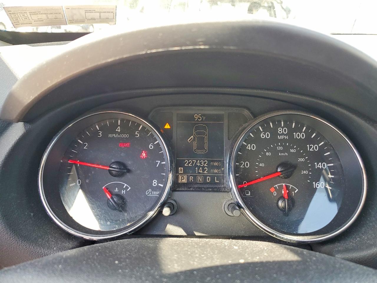 2013 Nissan Rogue S Silver vin: JN8AS5MV2DW613004