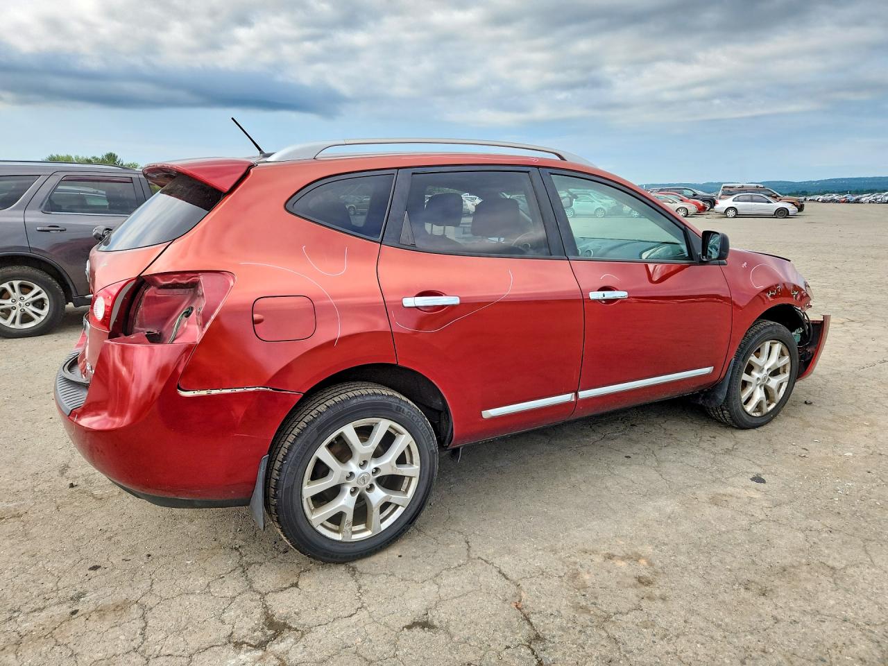 2013 Nissan Rogue Red vin: JN8AS5MV2DW613441