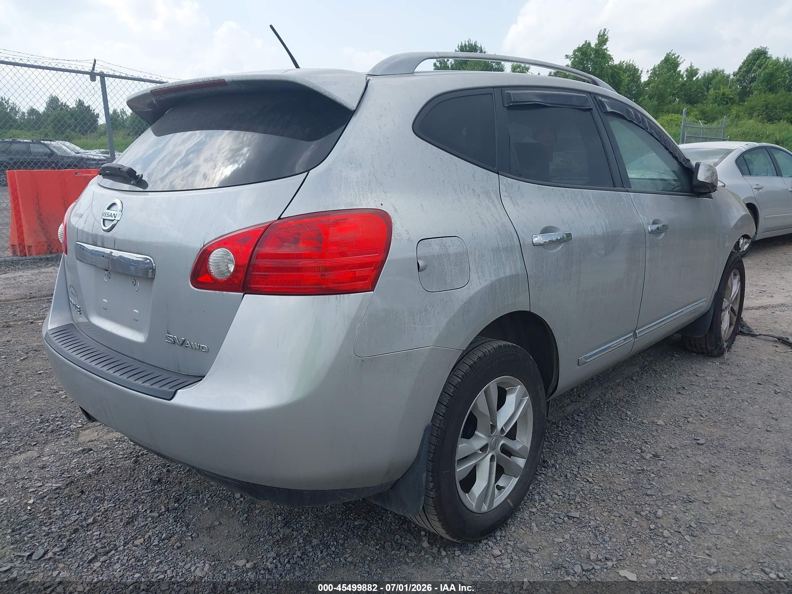 2013 Nissan Rogue Sv Silver vin: JN8AS5MV2DW616887