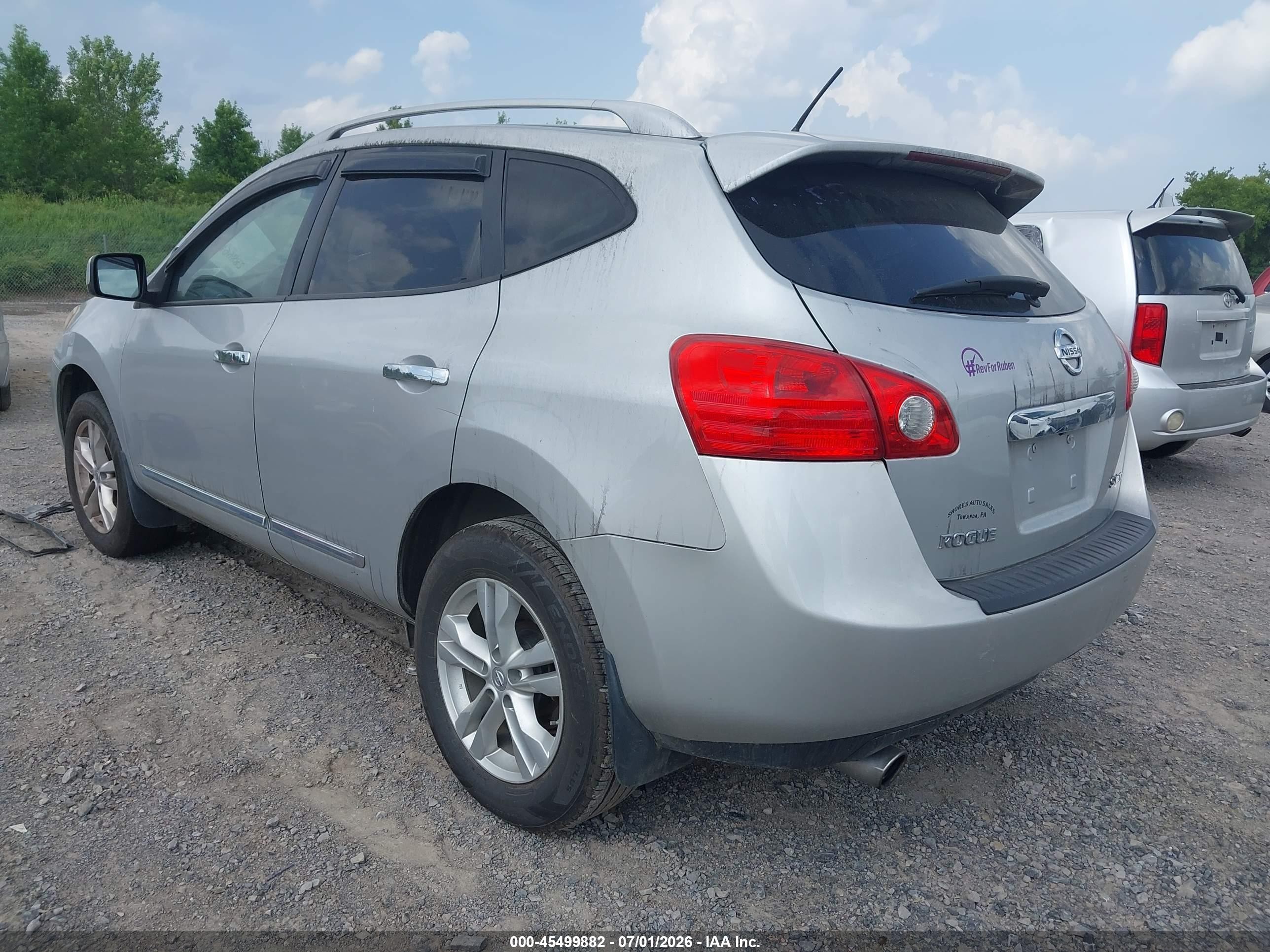 2013 Nissan Rogue Sv Silver vin: JN8AS5MV2DW616887
