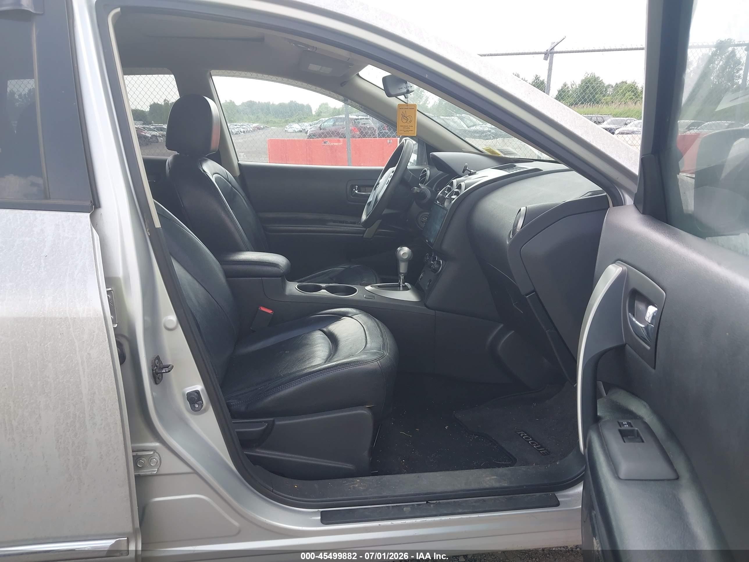 2013 Nissan Rogue Sv Silver vin: JN8AS5MV2DW616887