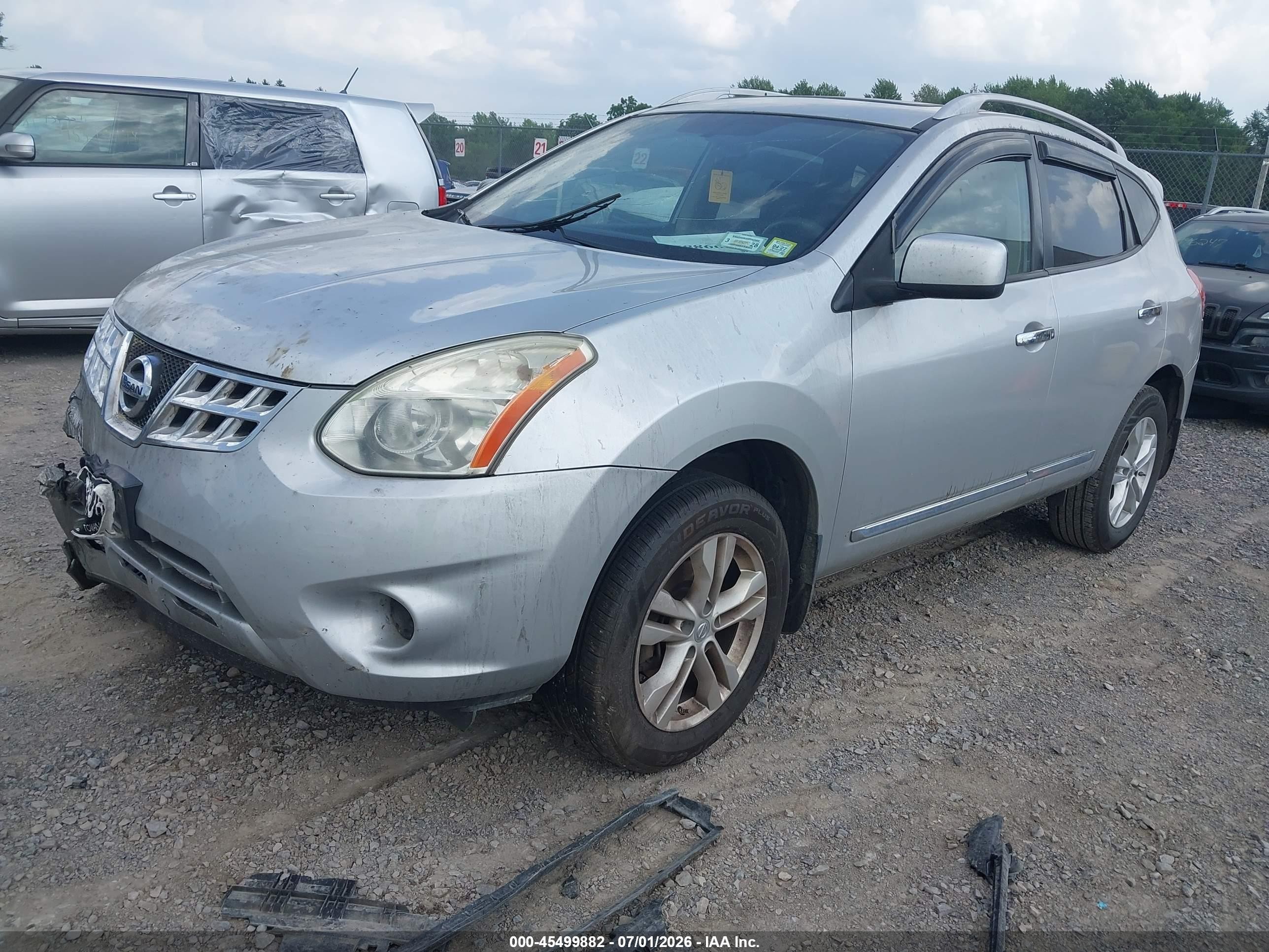 2013 Nissan Rogue Sv Silver vin: JN8AS5MV2DW616887