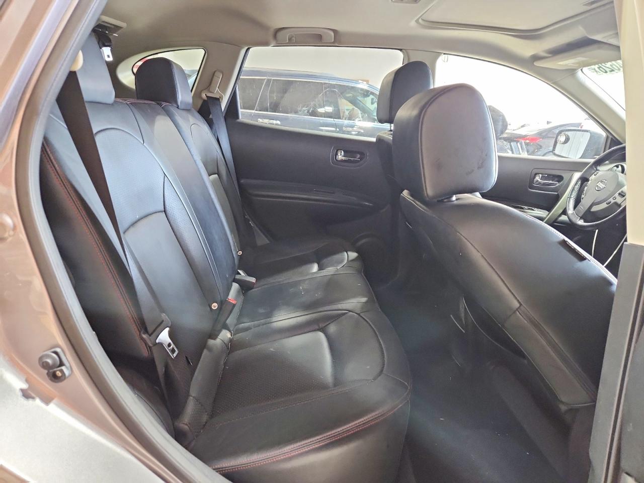 2013 Nissan Rogue S Желто-коричневый vin: JN8AS5MV2DW626237