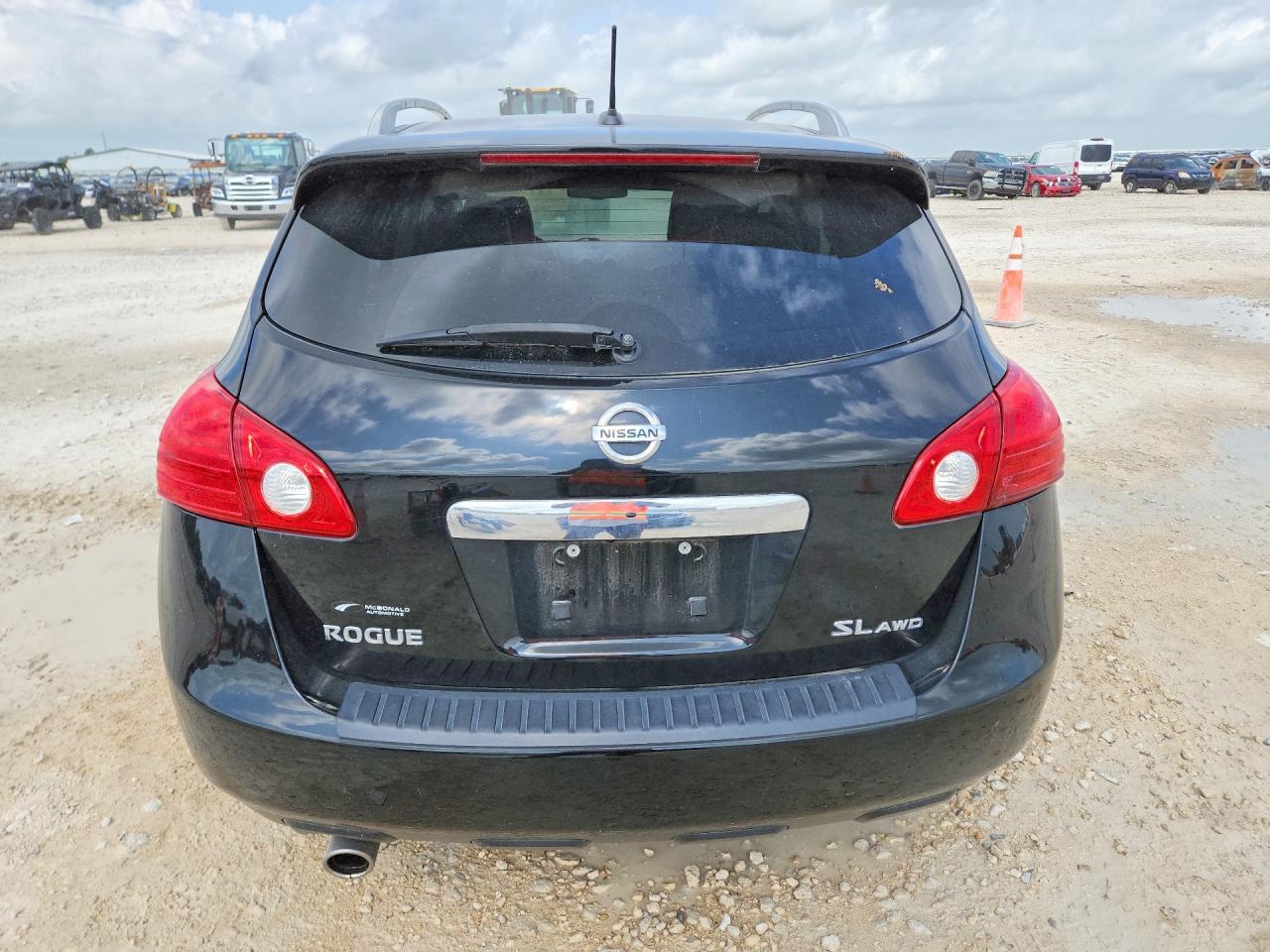 2013 Nissan Rogue S Black vin: JN8AS5MV2DW638324