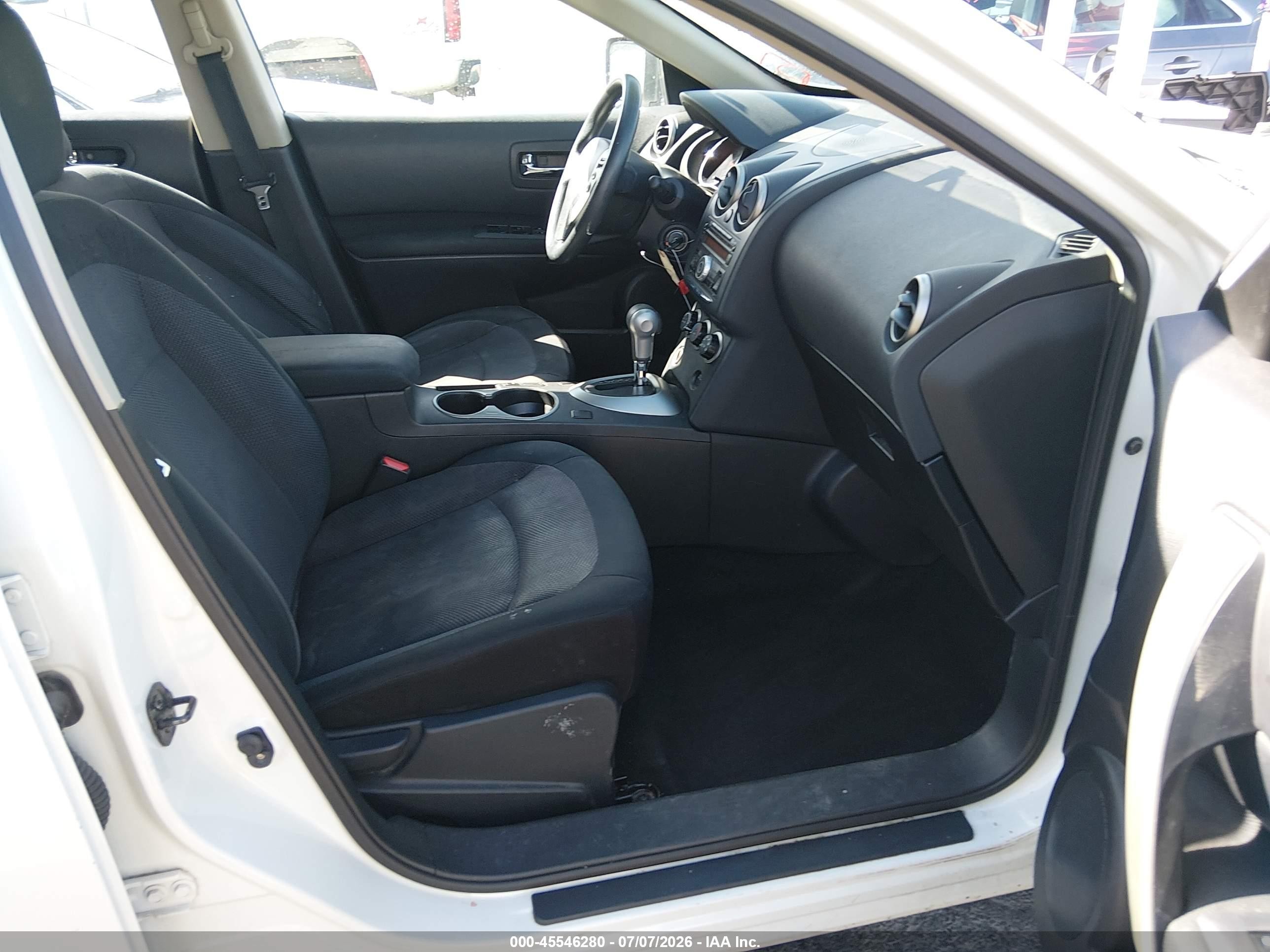 2013 Nissan Rogue S White vin: JN8AS5MV2DW642485