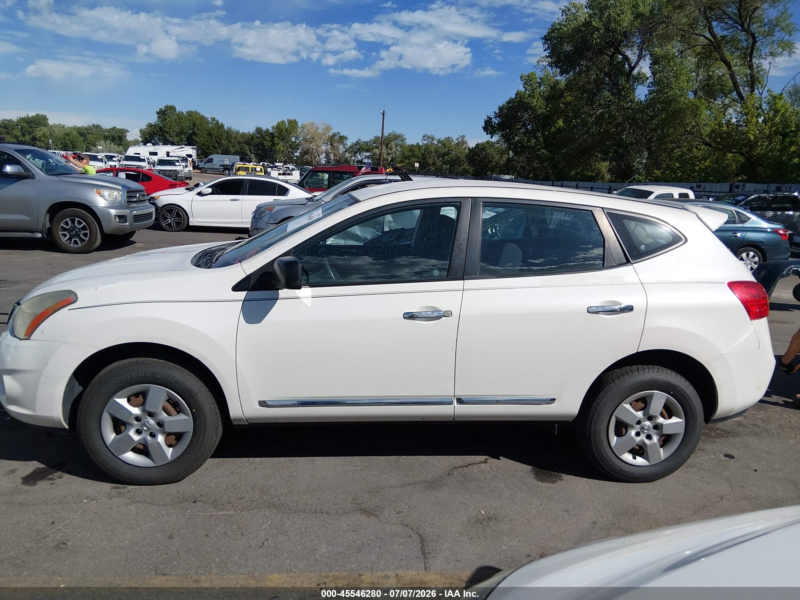 2013 Nissan Rogue S White vin: JN8AS5MV2DW642485