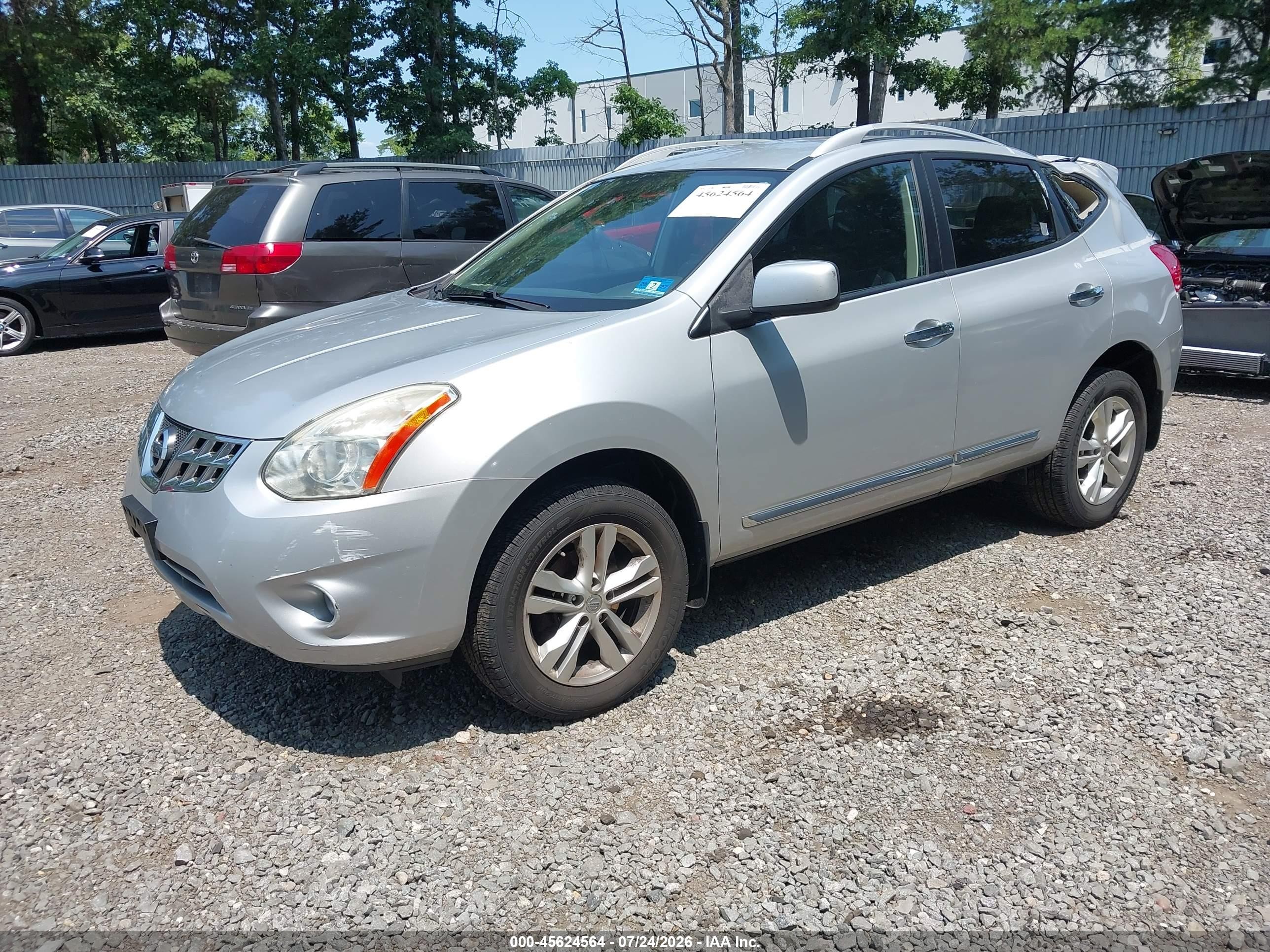 2013 Nissan Rogue Sv Серебряный vin: JN8AS5MV2DW642812