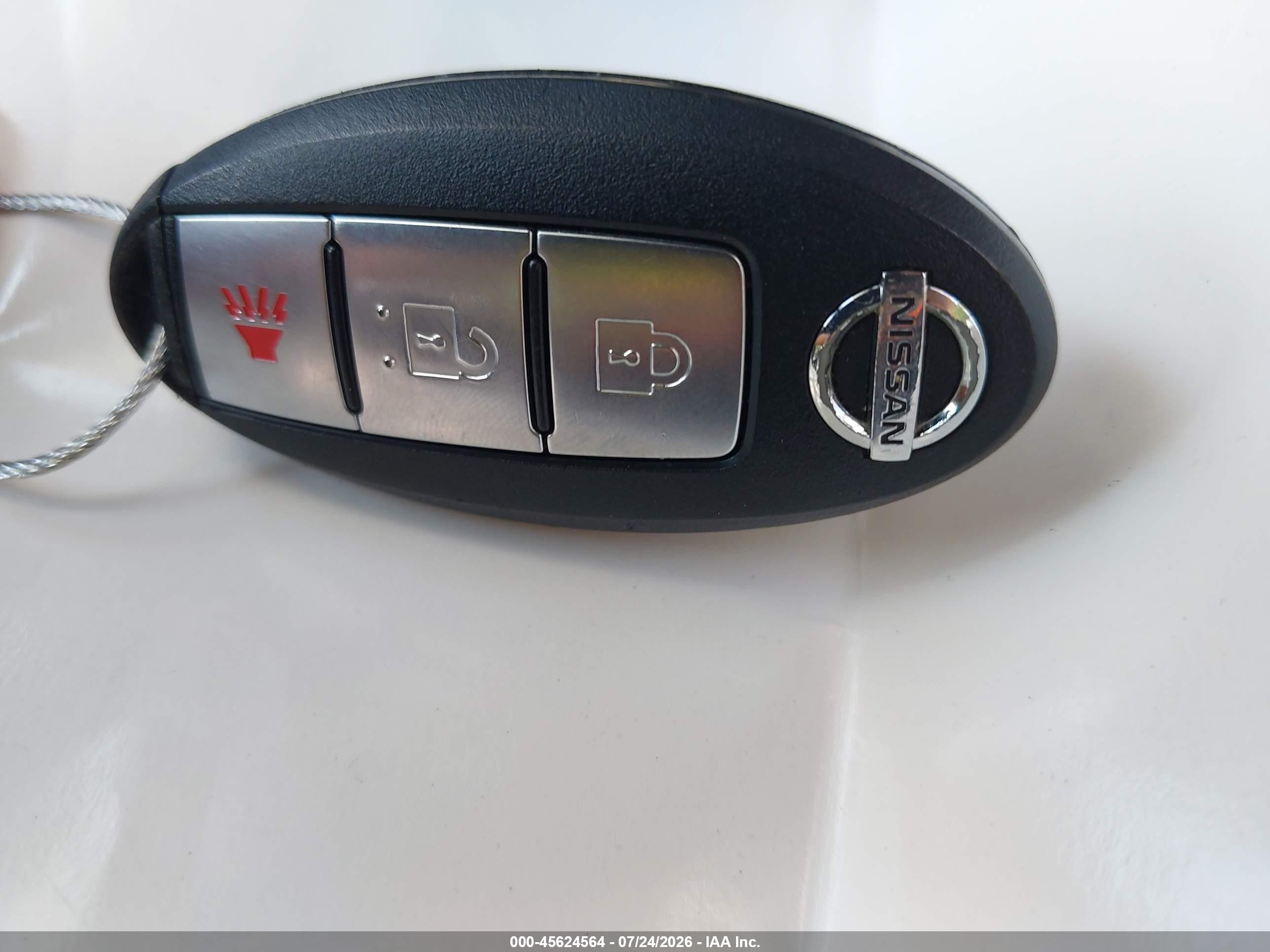 2013 Nissan Rogue Sv Серебряный vin: JN8AS5MV2DW642812