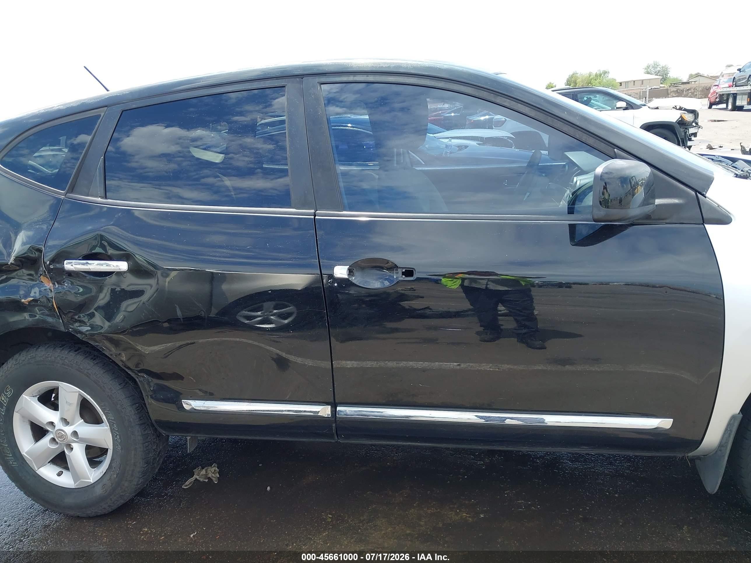 2013 Nissan Rogue S Black vin: JN8AS5MV2DW645760