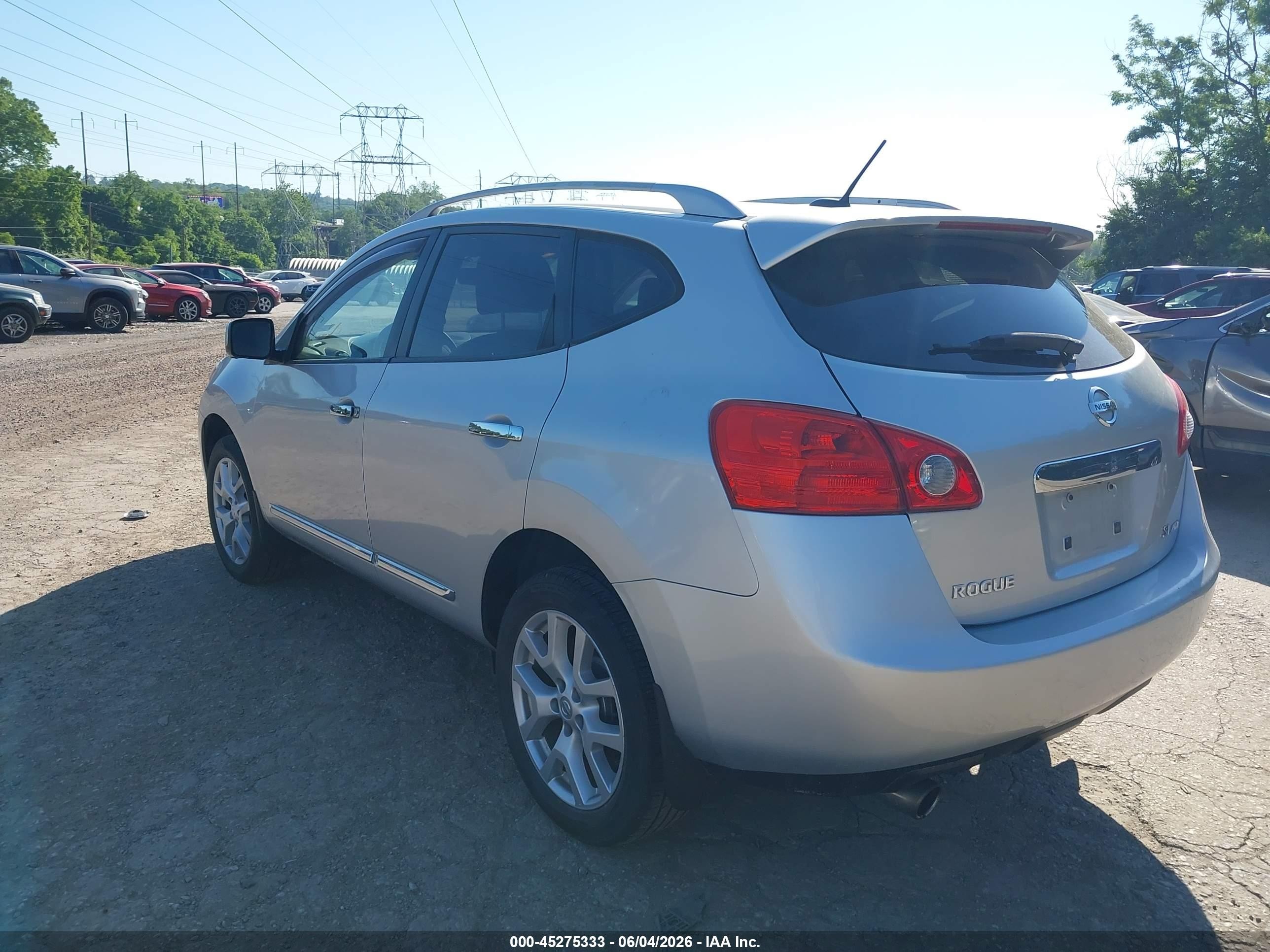 2013 Nissan Rogue Sv W/sl Pkg Silver vin: JN8AS5MV2DW652207