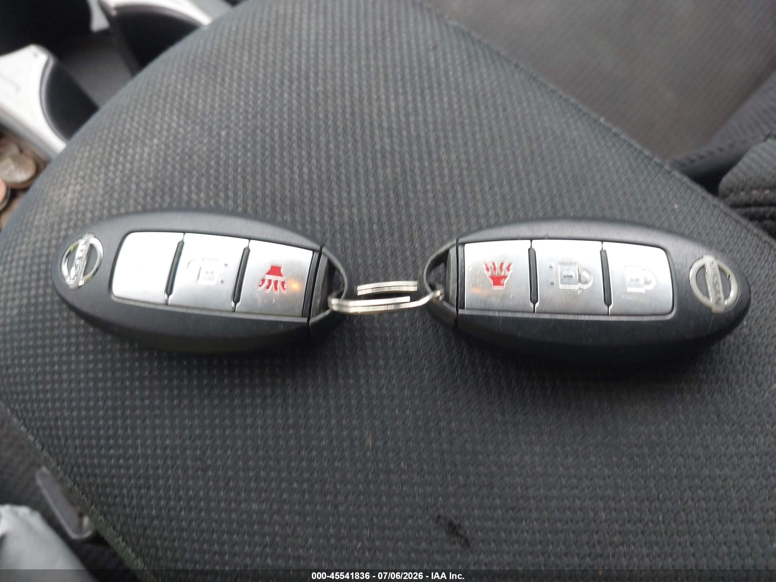 2013 Nissan Rogue Sv White vin: JN8AS5MV2DW657505