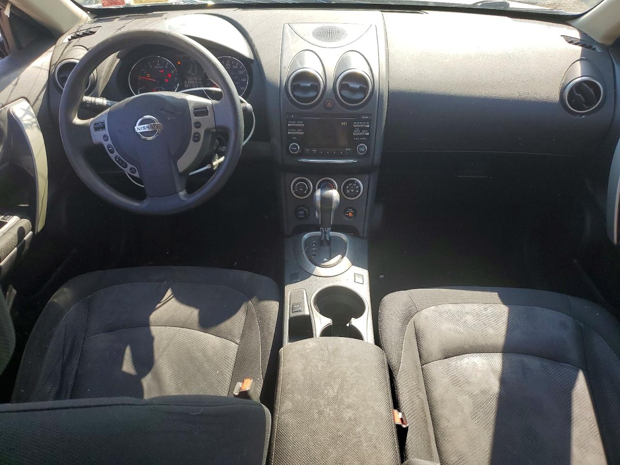 2013 Nissan Rogue S Silver vin: JN8AS5MV2DW659304