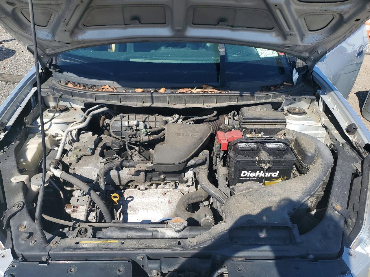 2013 Nissan Rogue S Silver vin: JN8AS5MV2DW659304
