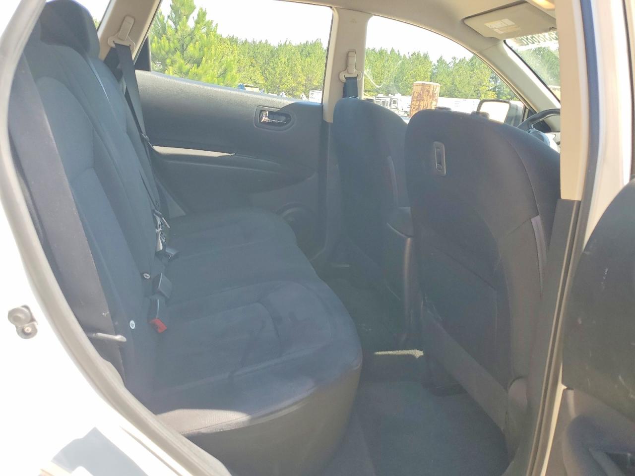 2014 Nissan Rogue Select S White vin: JN8AS5MV2EW717736