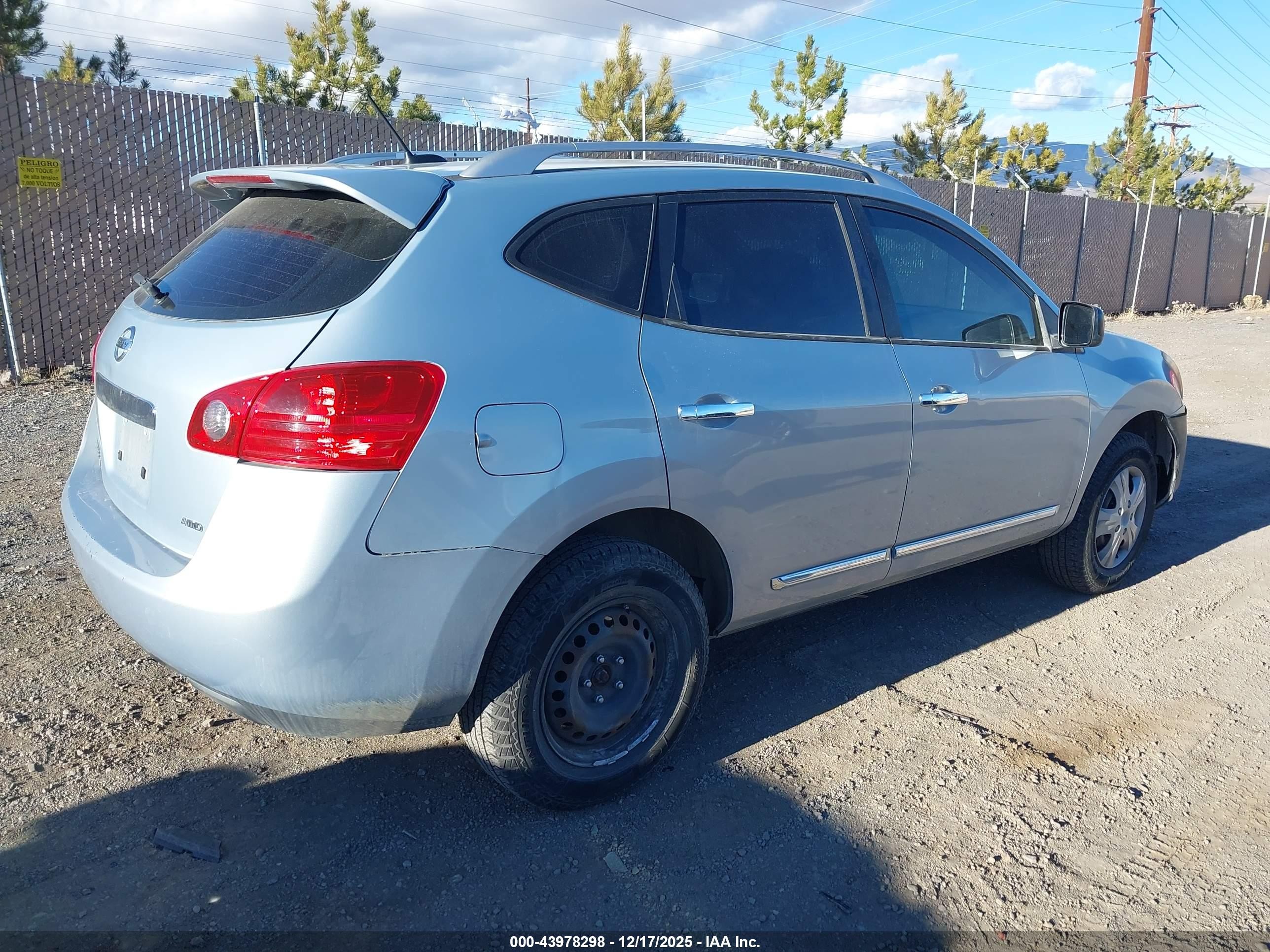 2015 Nissan Rogue Select S Blue vin: JN8AS5MV2FW256748