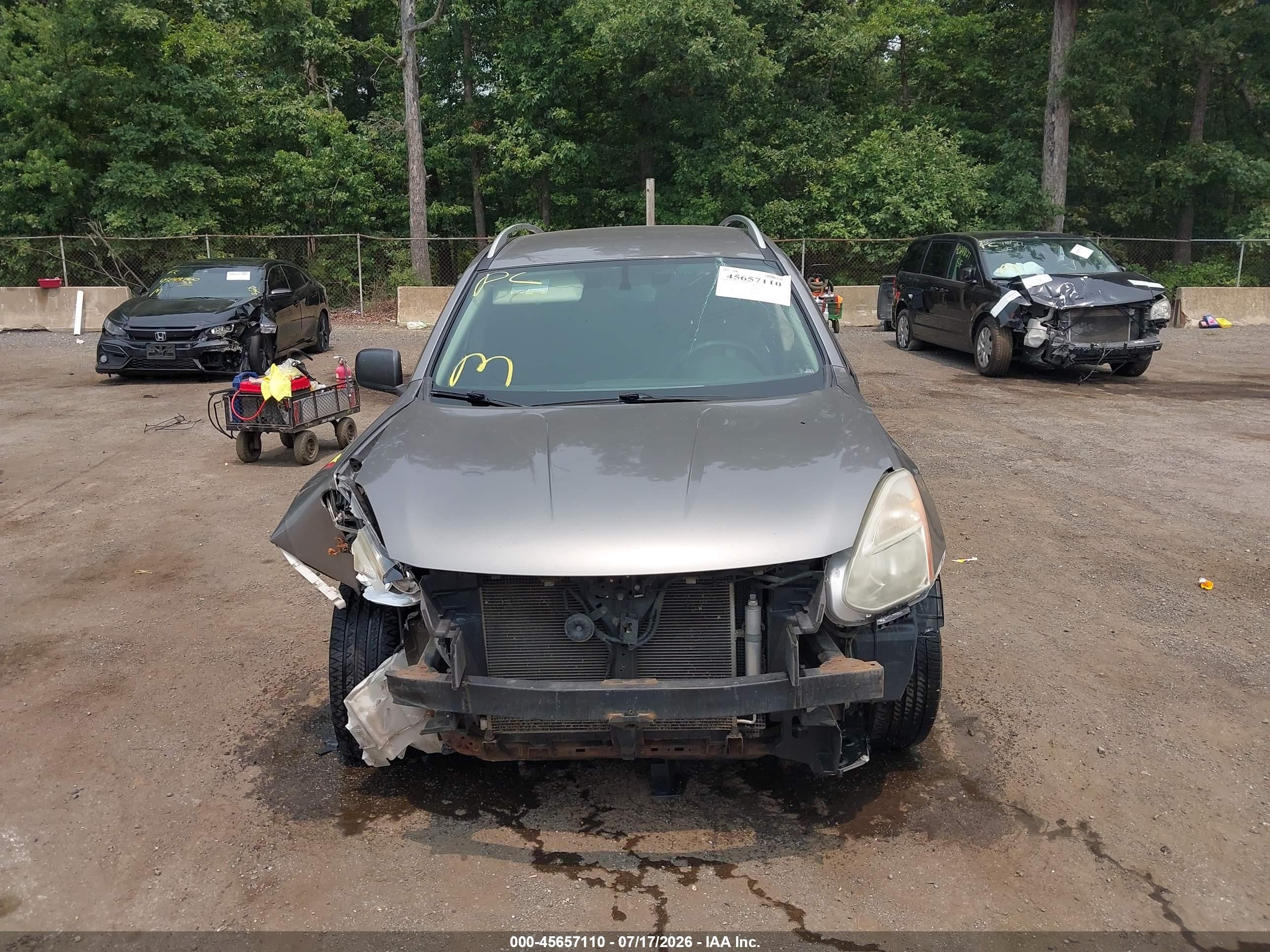 2015 Nissan Rogue Select S Gold vin: JN8AS5MV2FW256877