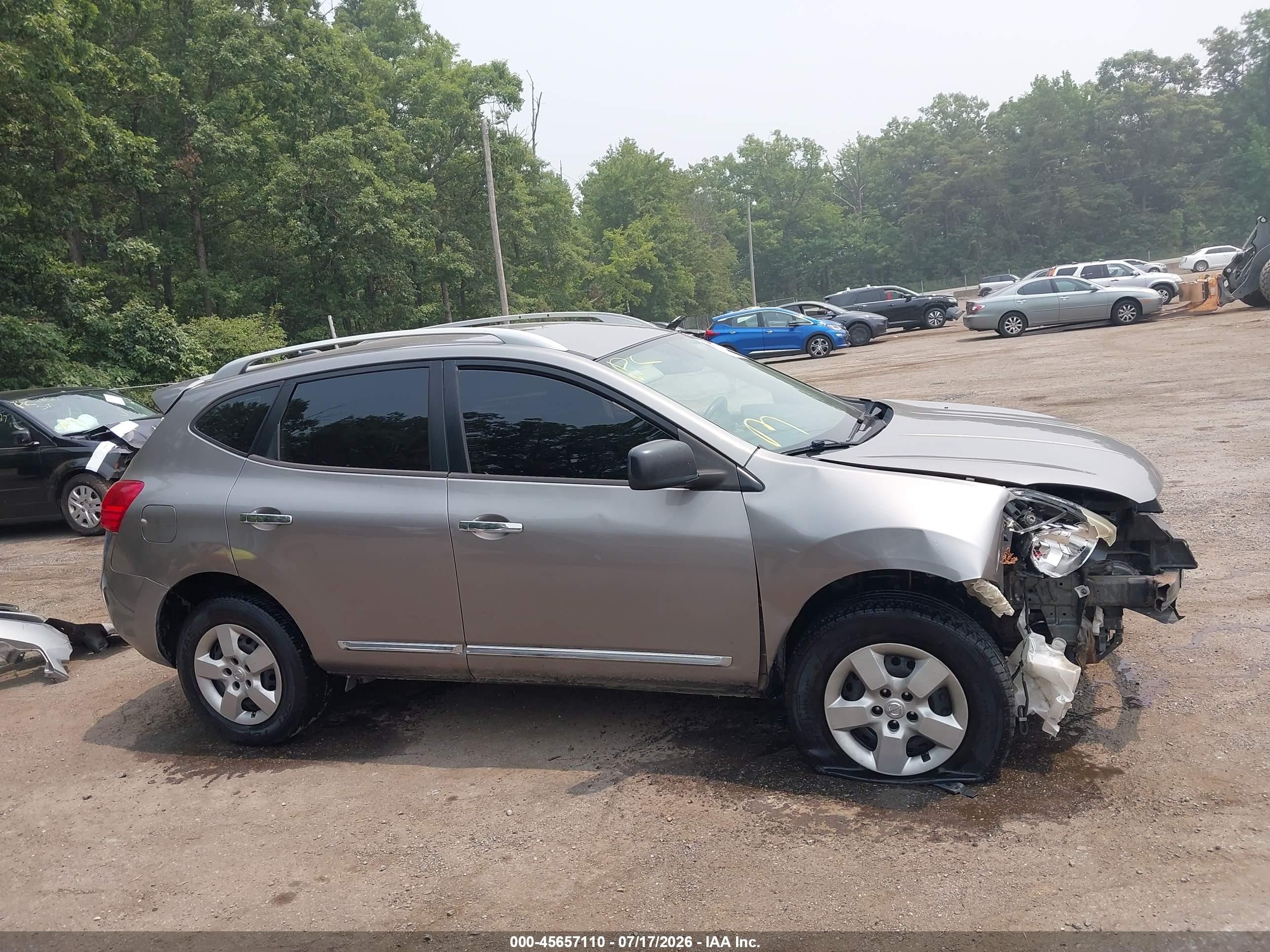 2015 Nissan Rogue Select S Gold vin: JN8AS5MV2FW256877