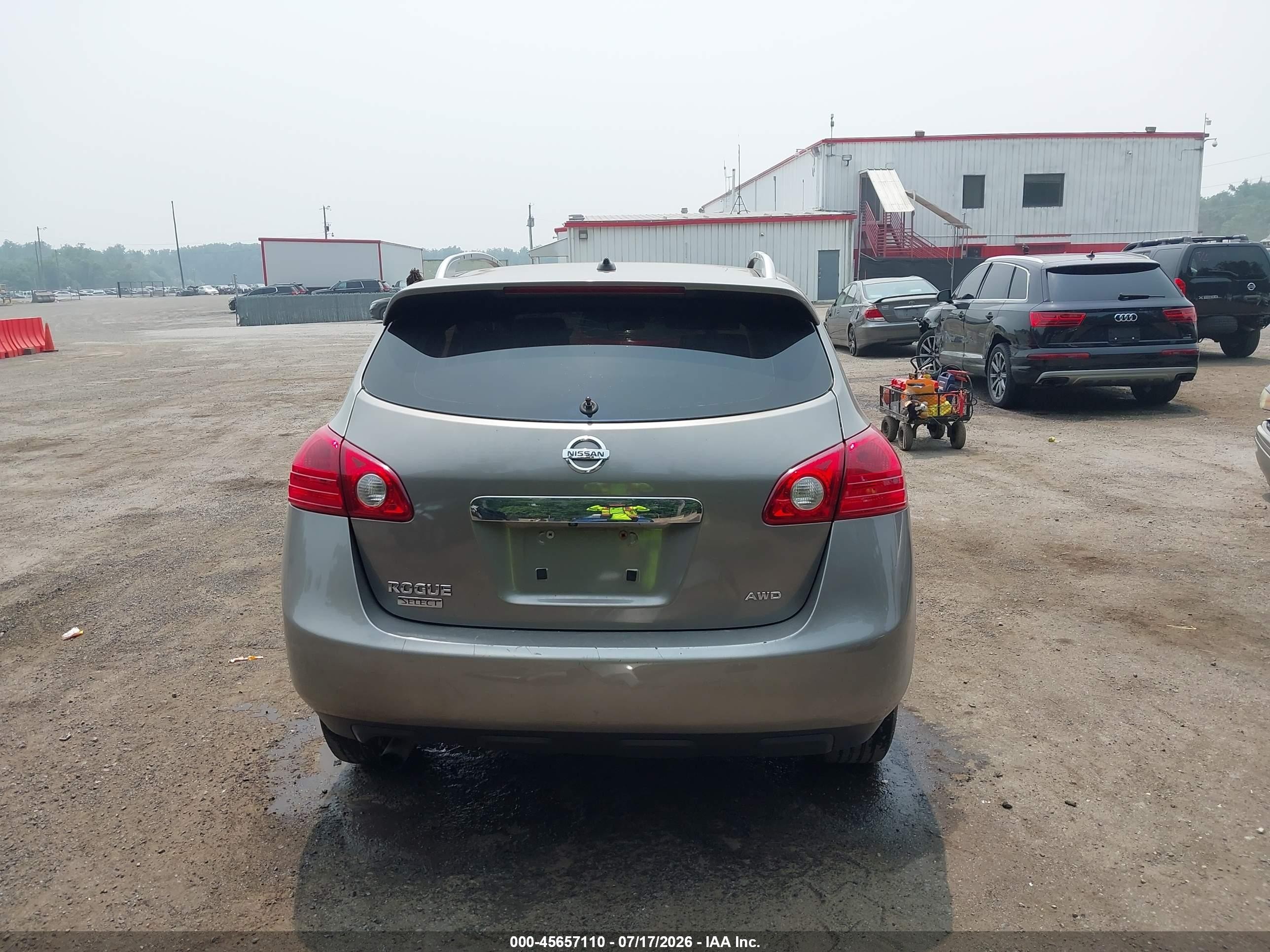 2015 Nissan Rogue Select S Gold vin: JN8AS5MV2FW256877