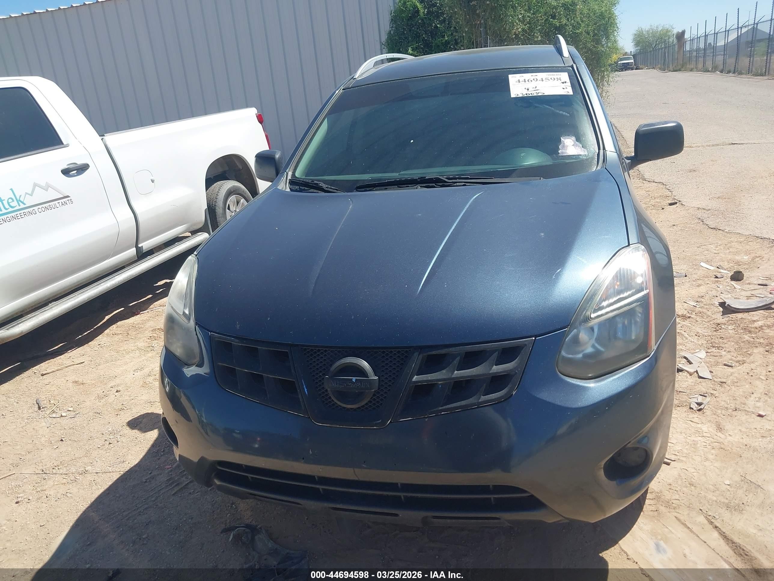 2015 Nissan Rogue Select S Синий vin: JN8AS5MV2FW258905