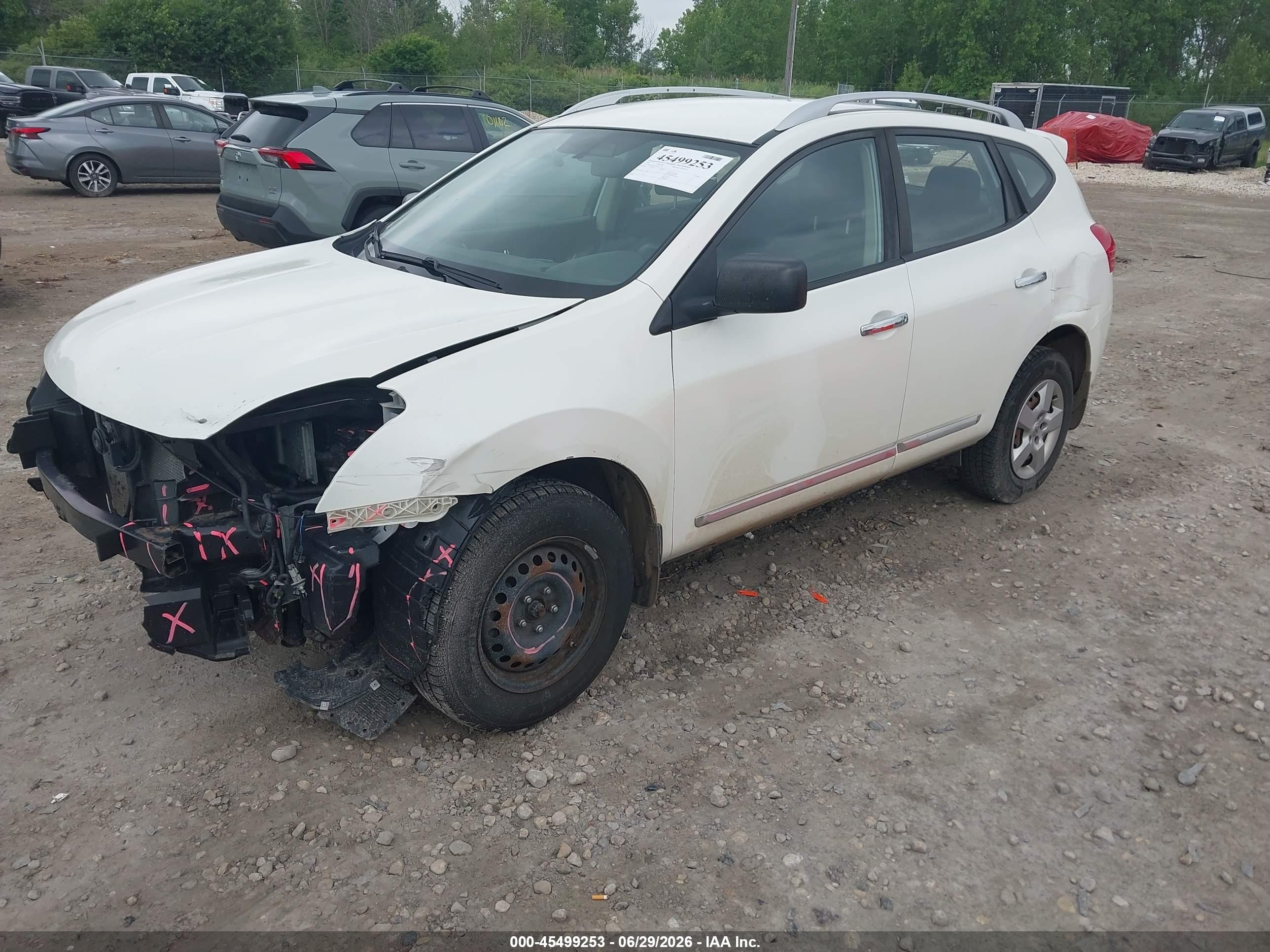 2015 Nissan Rogue Select S White vin: JN8AS5MV2FW259729
