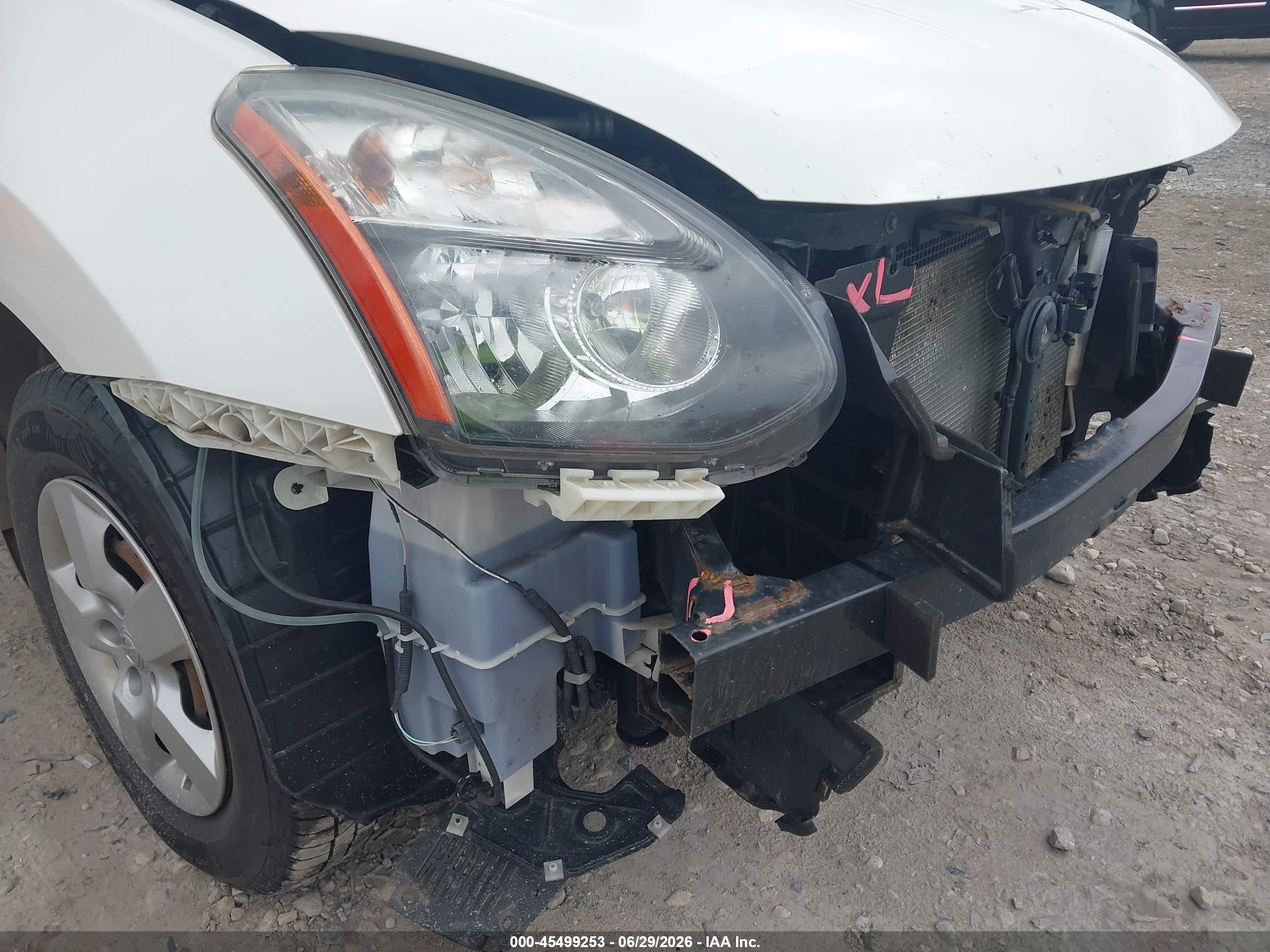 2015 Nissan Rogue Select S White vin: JN8AS5MV2FW259729
