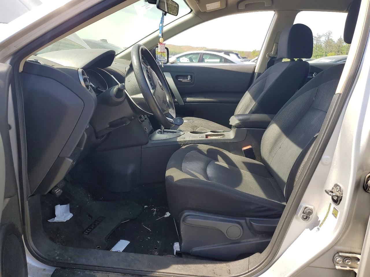 2015 Nissan Rogue Select S Silver vin: JN8AS5MV2FW757199