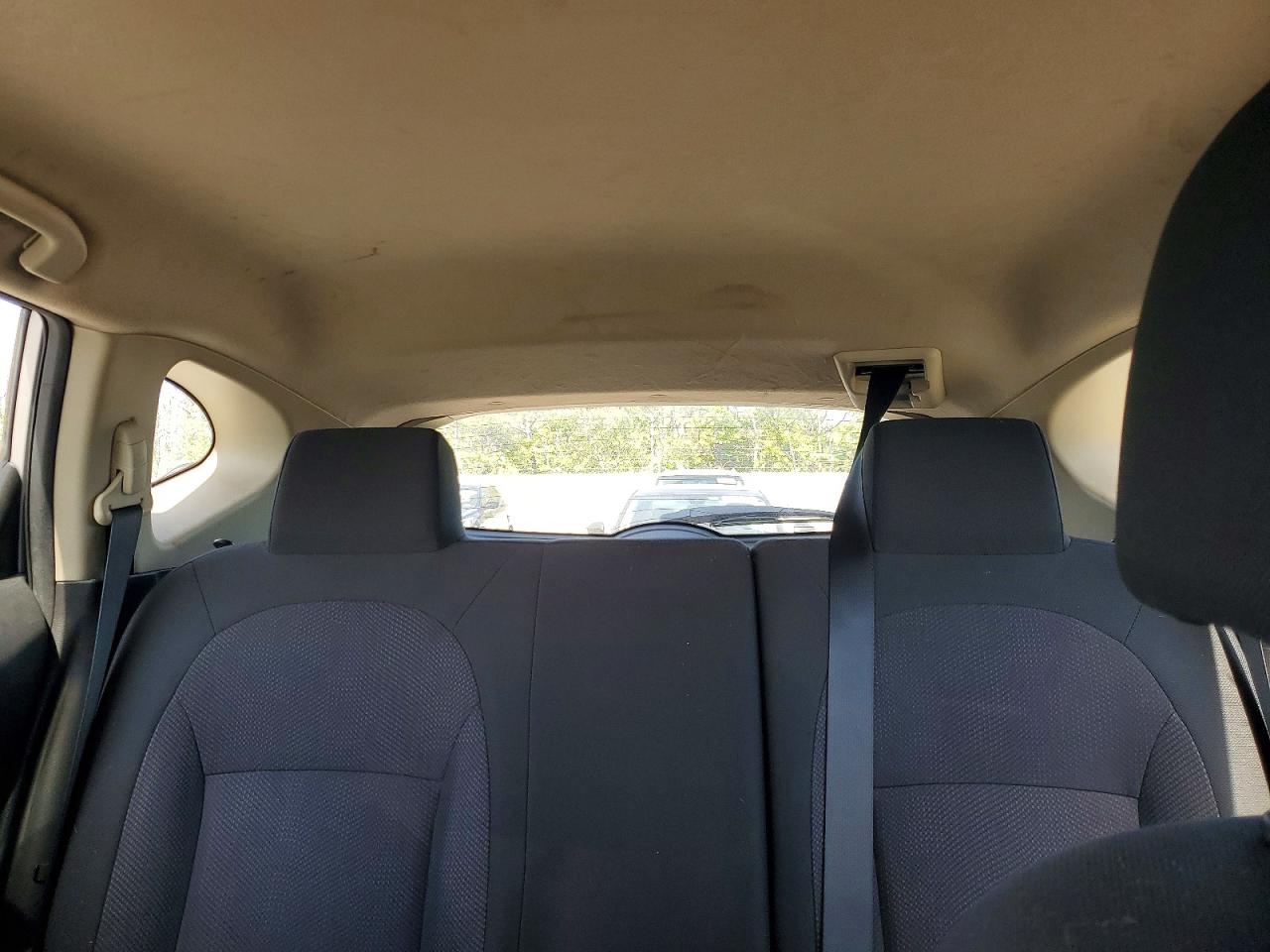 2015 Nissan Rogue Select S Silver vin: JN8AS5MV2FW757199