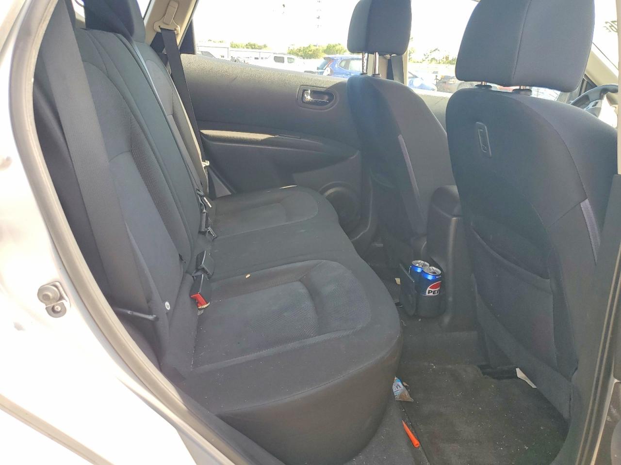 2015 Nissan Rogue Select S Silver vin: JN8AS5MV2FW757199