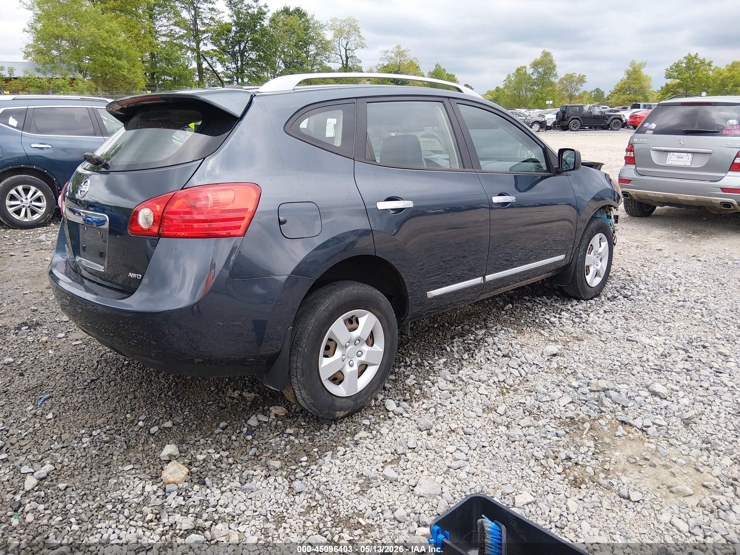 2015 Nissan Rogue Select S Pewter vin: JN8AS5MV2FW758269