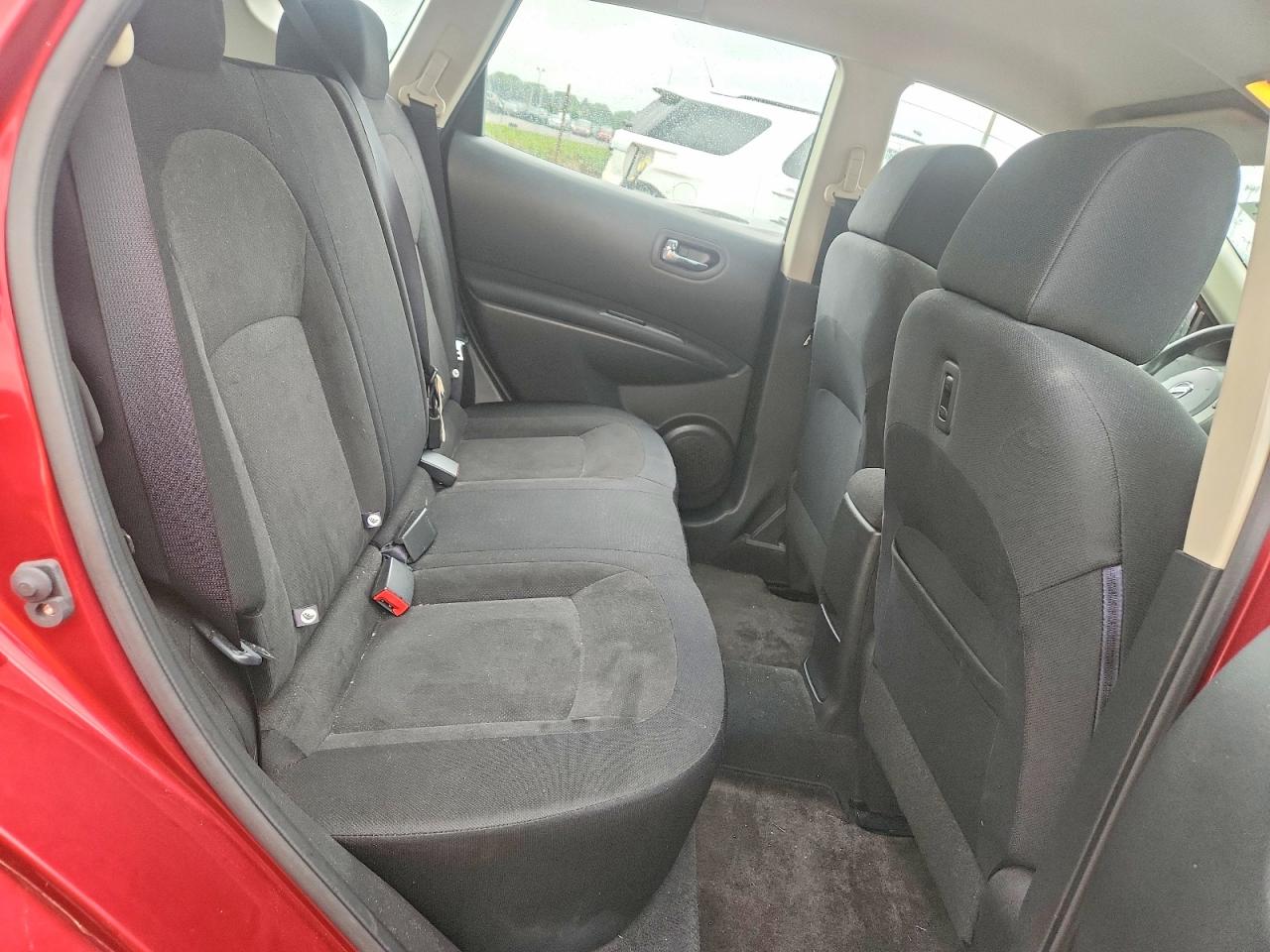2010 Nissan Rogue S Red vin: JN8AS5MV3AW106561